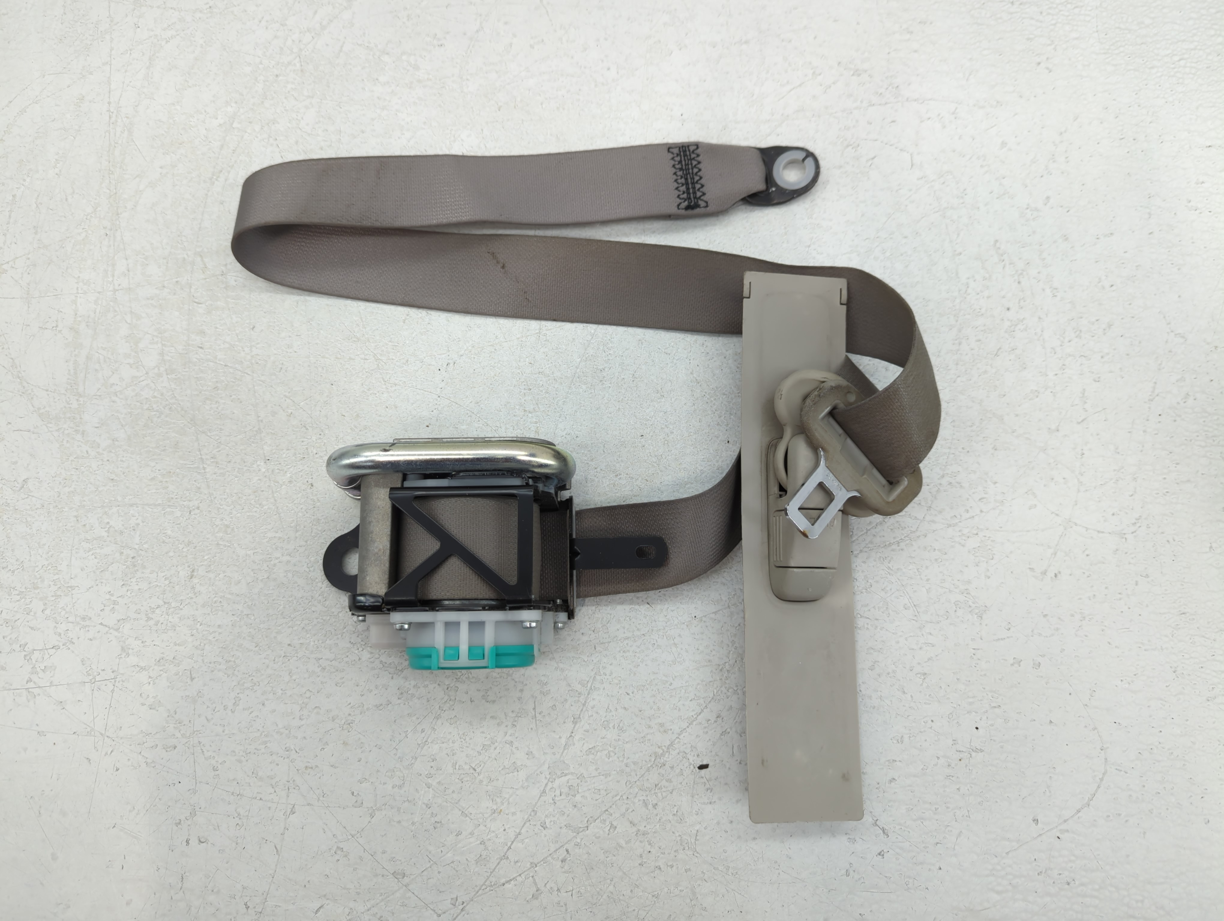 Picture of 2011-2017 Nissan Quest Passenger Right Seat Belt Front Retractor 721689