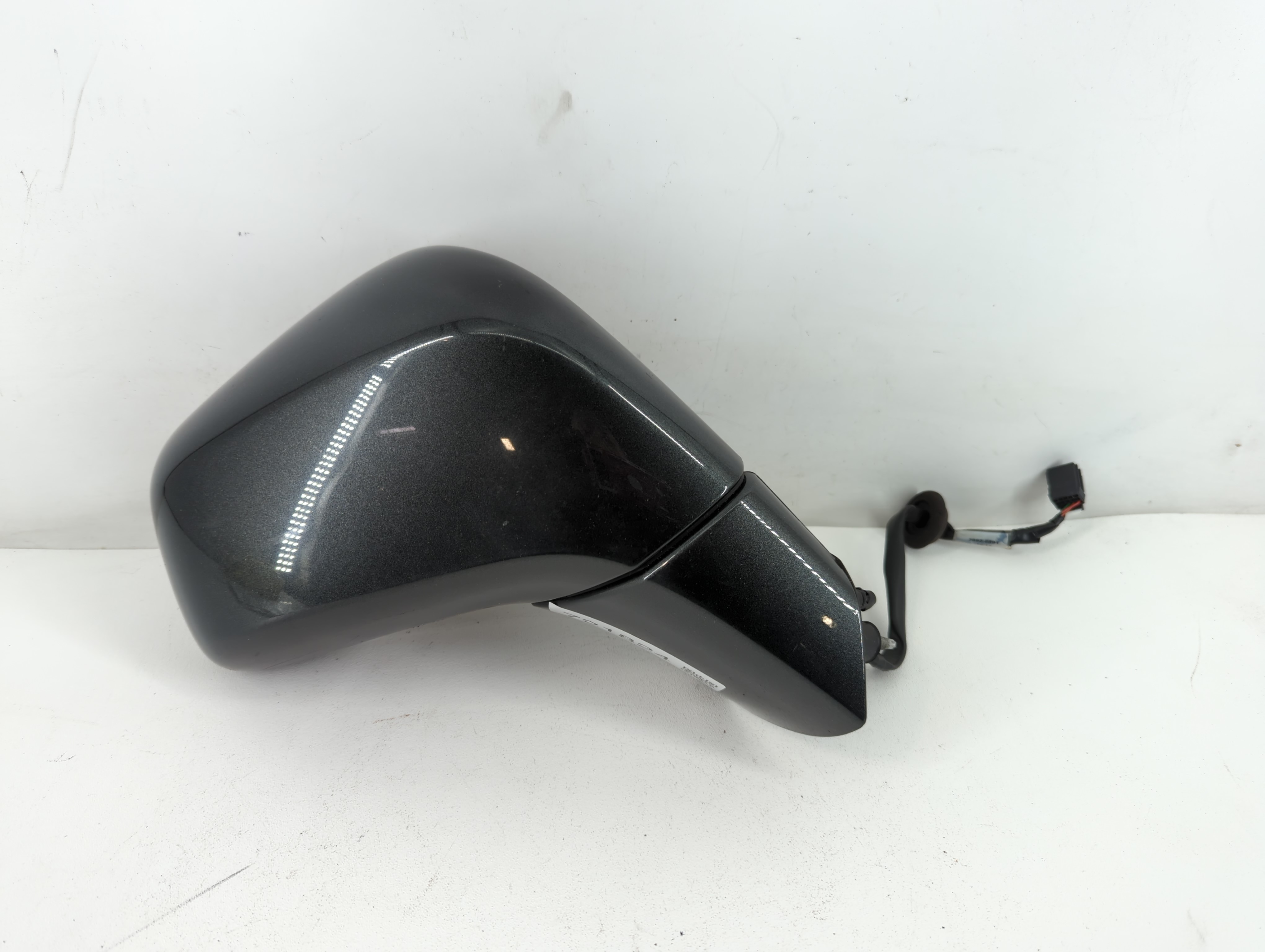 Picture of 2017-2020 Chevrolet Trax Passenger Right Side View Power Door Mirror 721824
