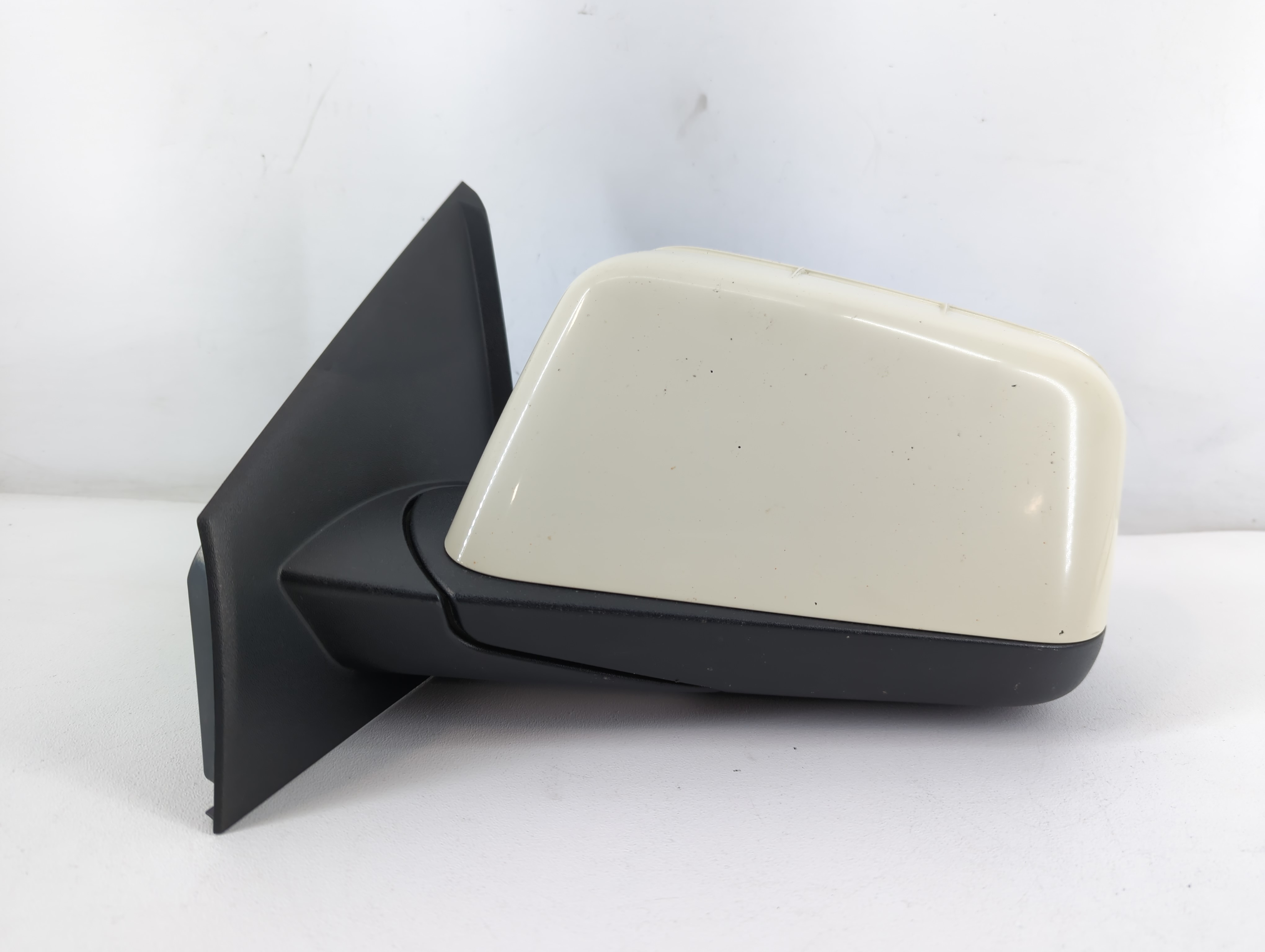 2008-2008 Ford Edge Driver Left Side View Power Door Mirror White 721866 - Oemusedautoparts1.com