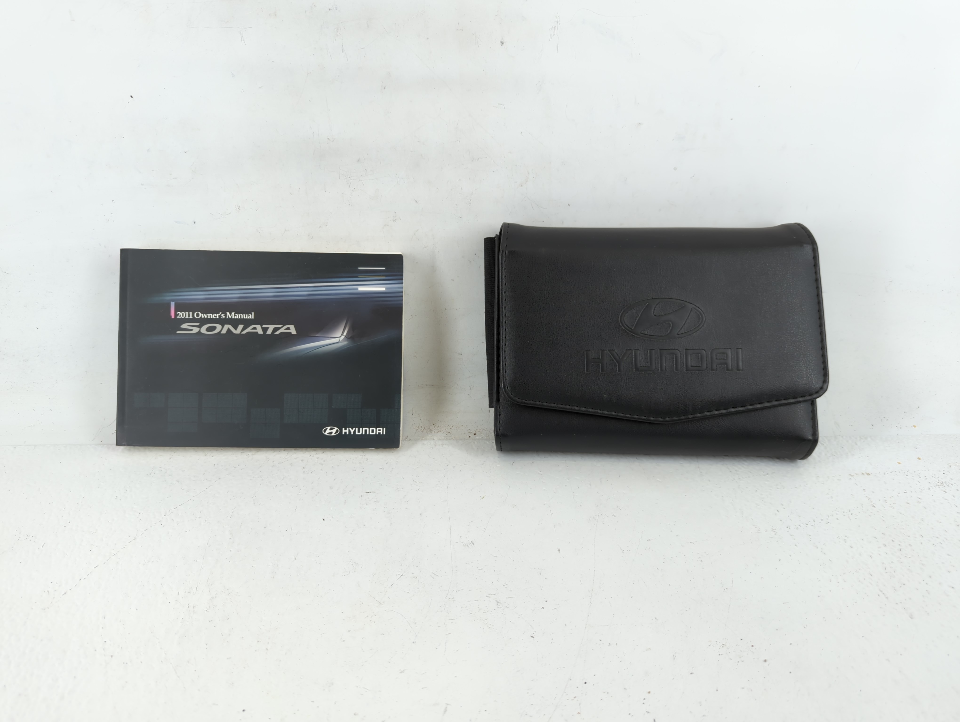 2011 Hyundai Sonata Owners Manual Book Guide 721956 - Oemusedautoparts1.com