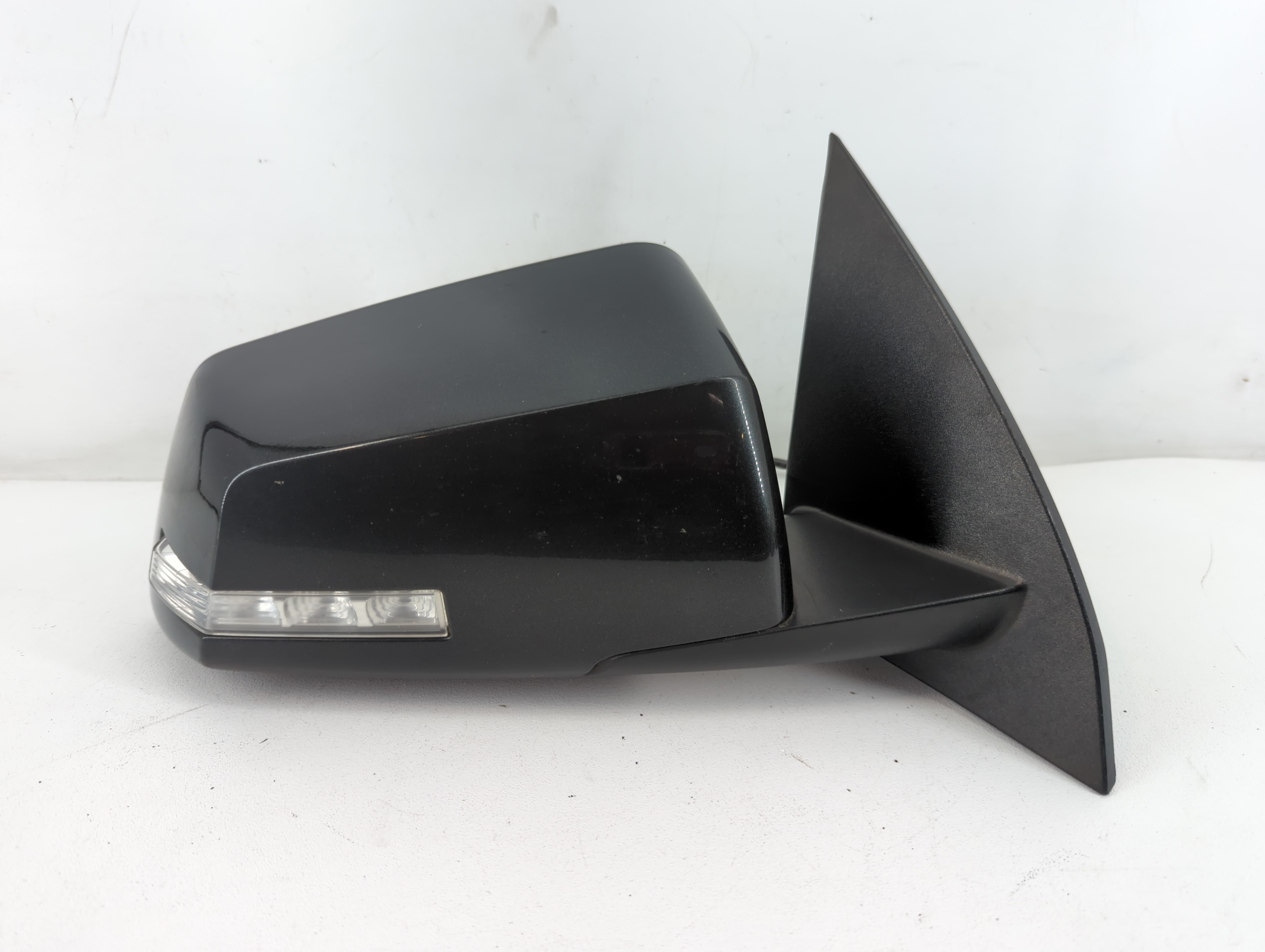 2015 Chevrolet Traverse Passenger Right Side View Power Door Mirror Black 722113 - Oemusedautoparts1.com