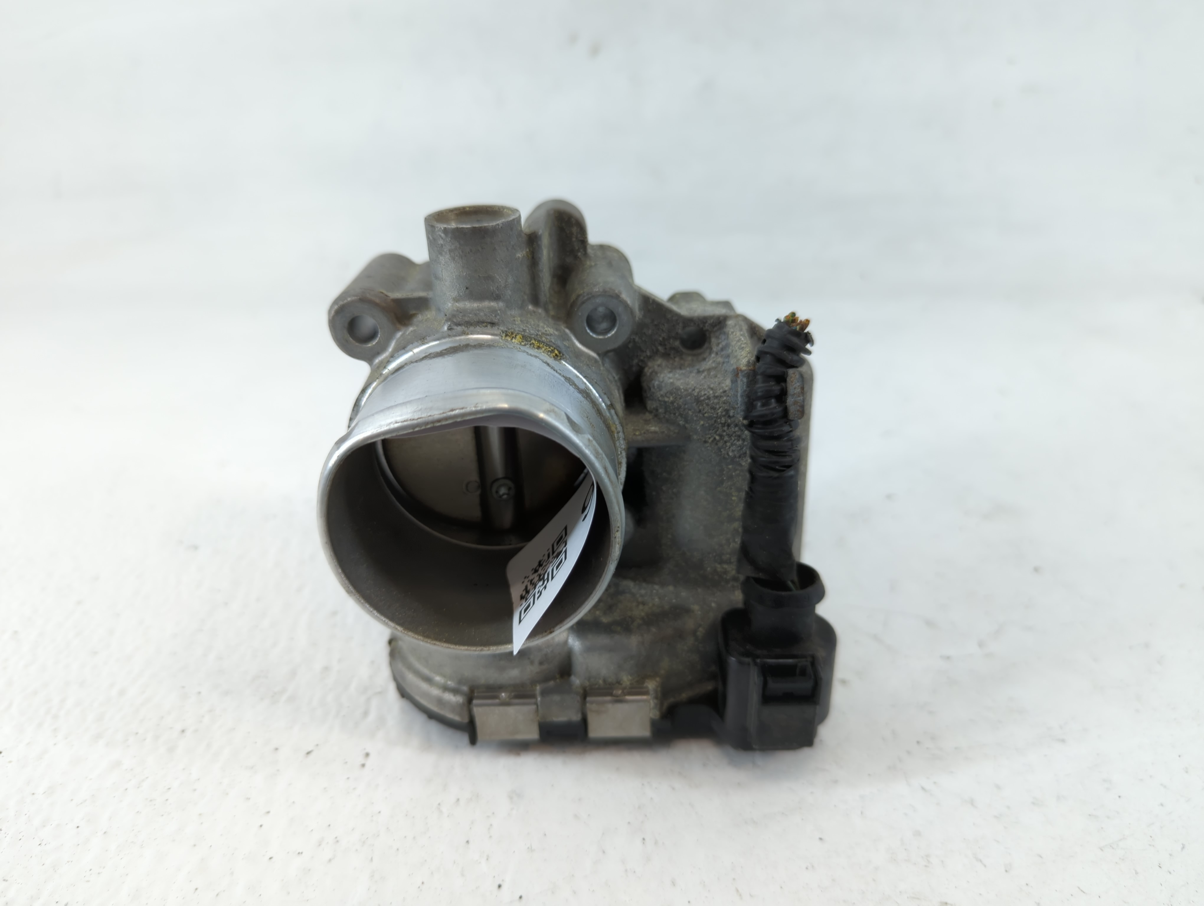 Picture of 2013-2016 Ford Escape Throttle Body 722116