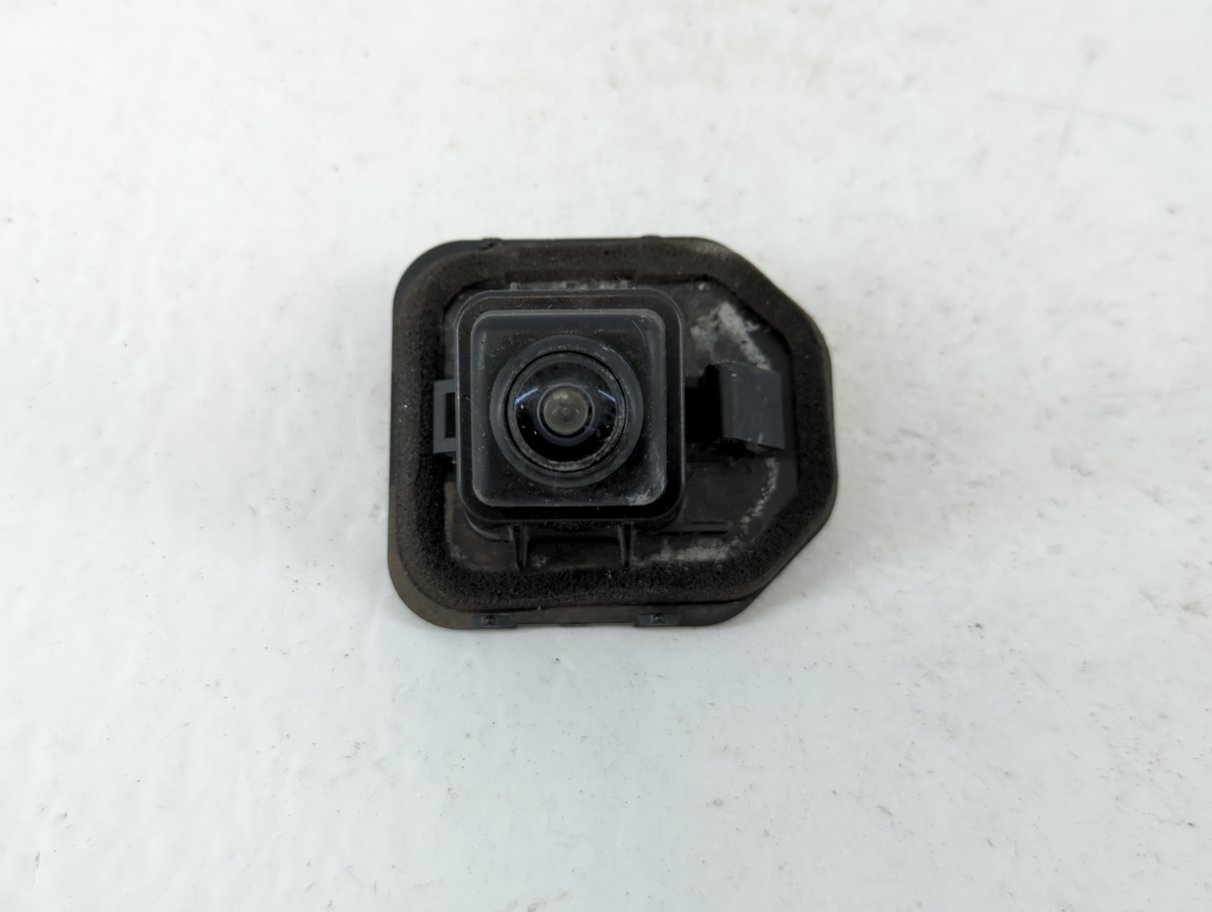 Picture of 2014-2015 Nissan Rogue Back Up Sensor Backup Camera 722476