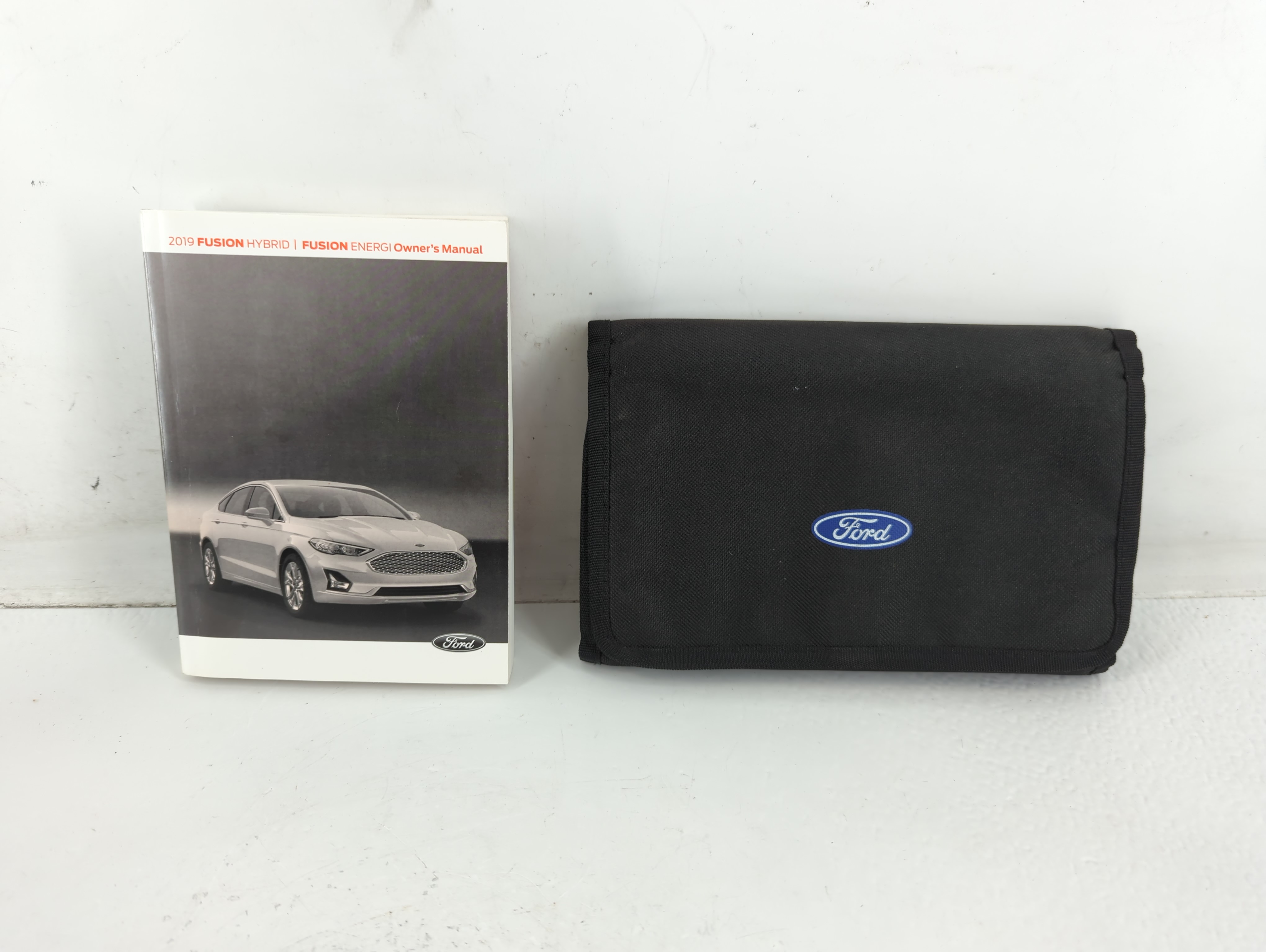 Picture of 2019 Ford Fusion Owners Manual Book Guide 723167