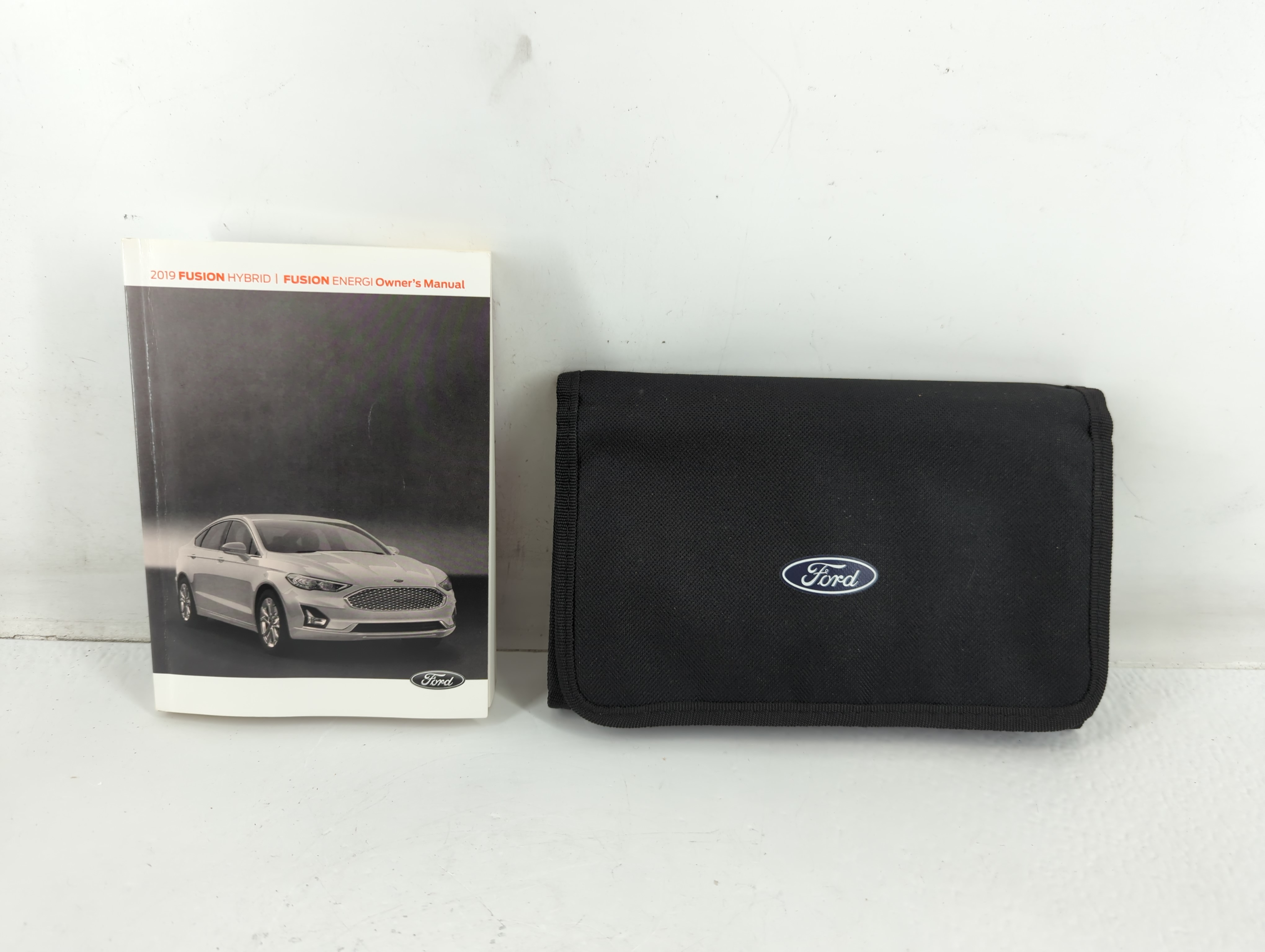 Picture of 2019 Ford Fusion Owners Manual Book Guide 723181
