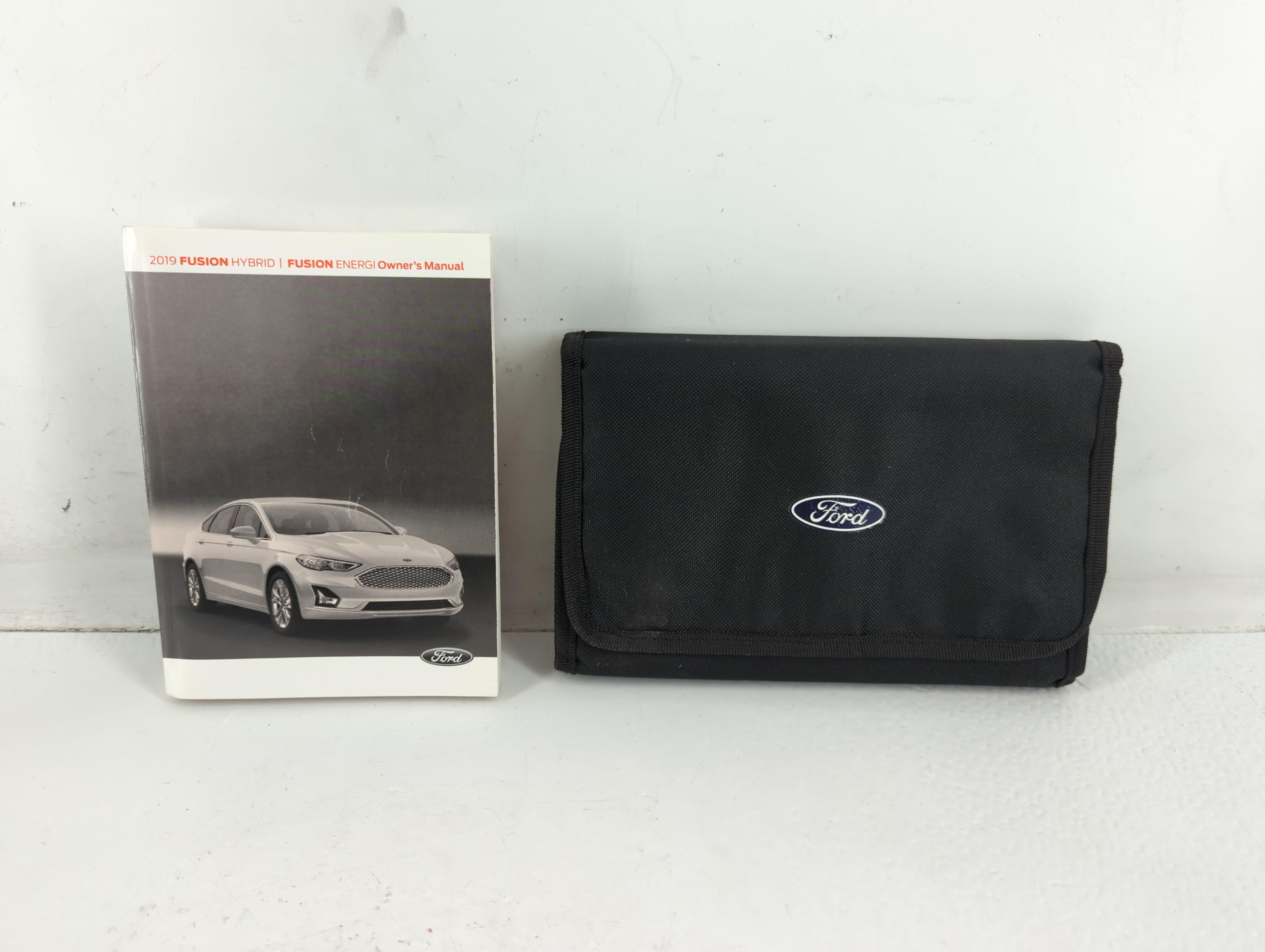 Picture of 2019 Ford Fusion Owners Manual Book Guide 723187