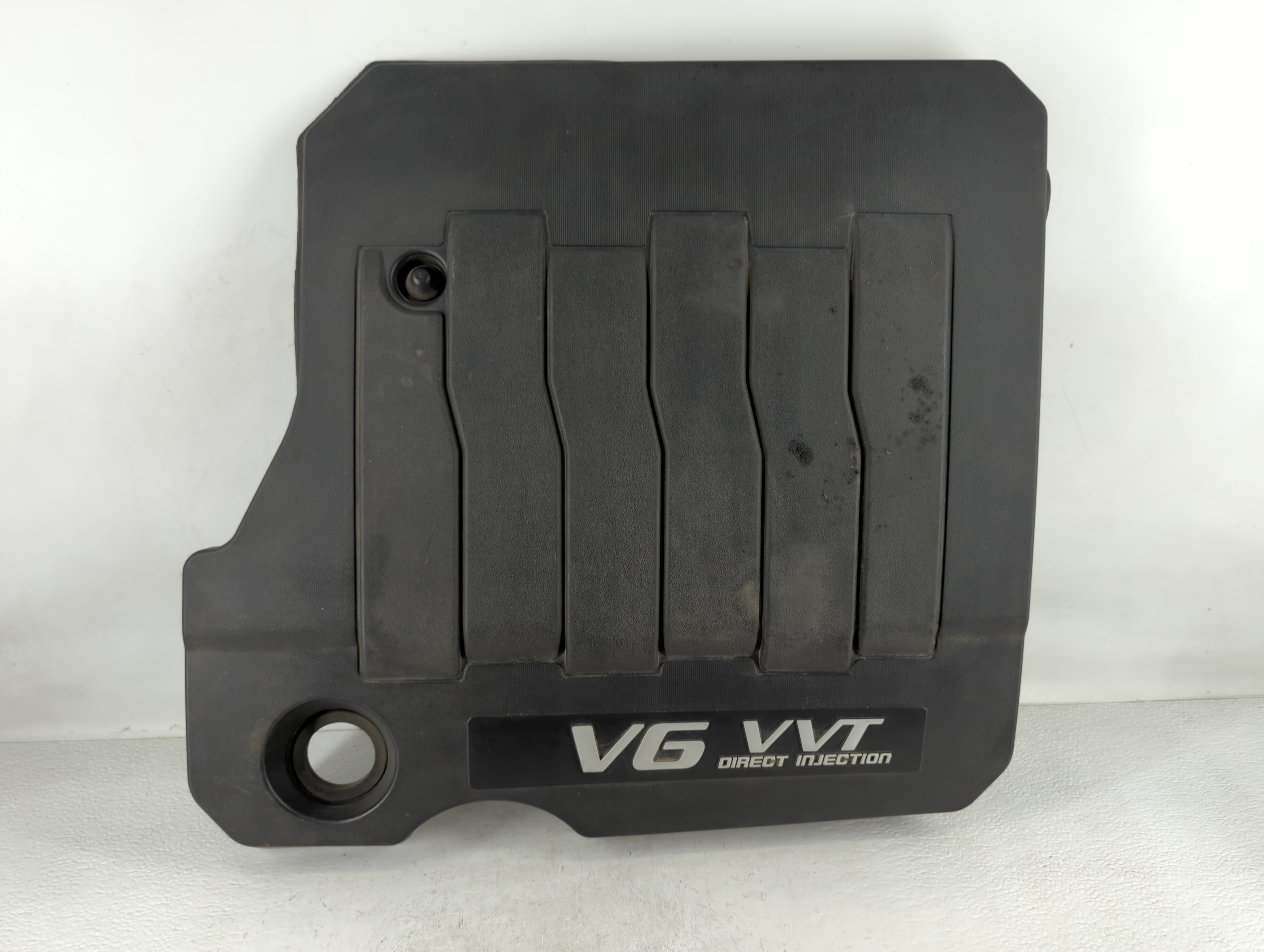 2014 Buick Lacrosse Engine Cover 723196 - Oemusedautoparts1.com