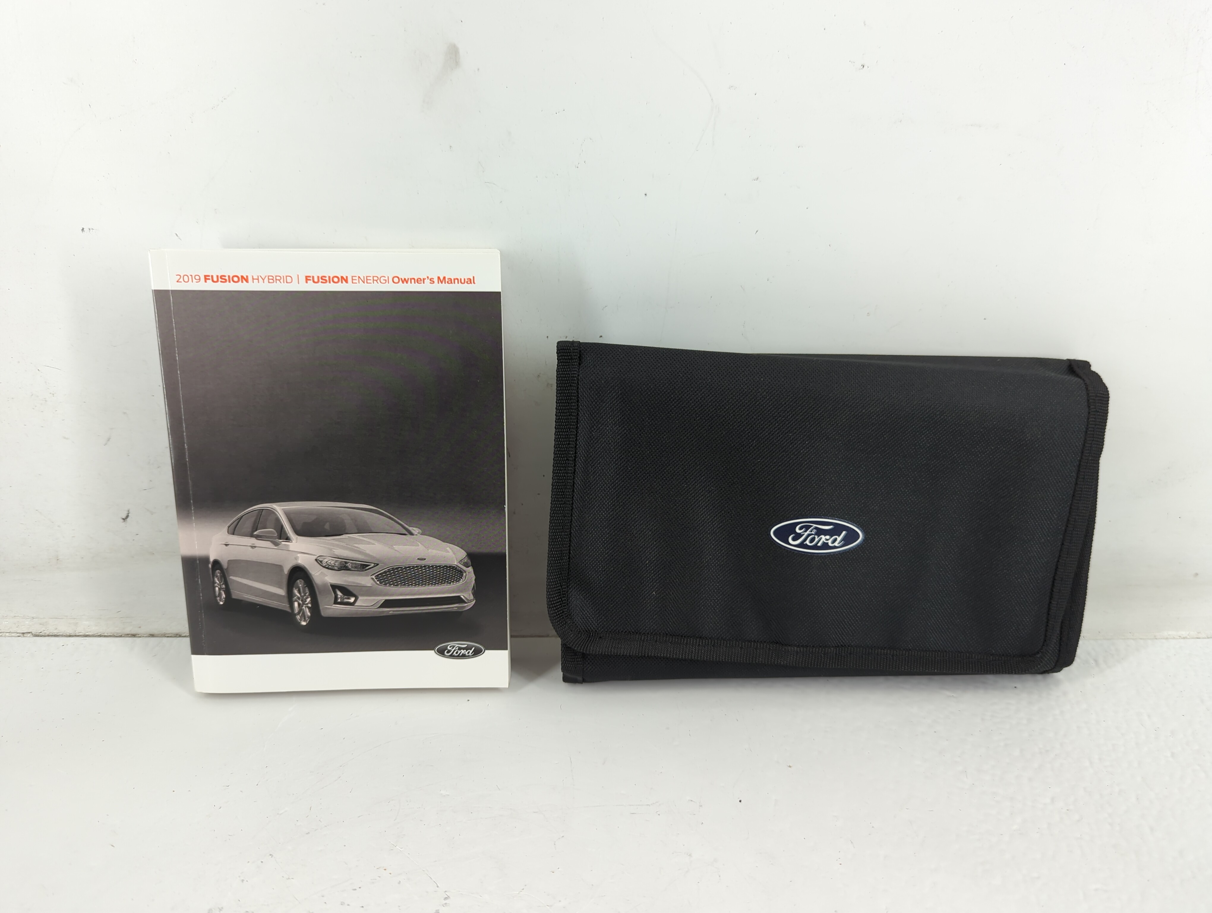 Picture of 2019 Ford Fusion Owners Manual Book Guide 723225