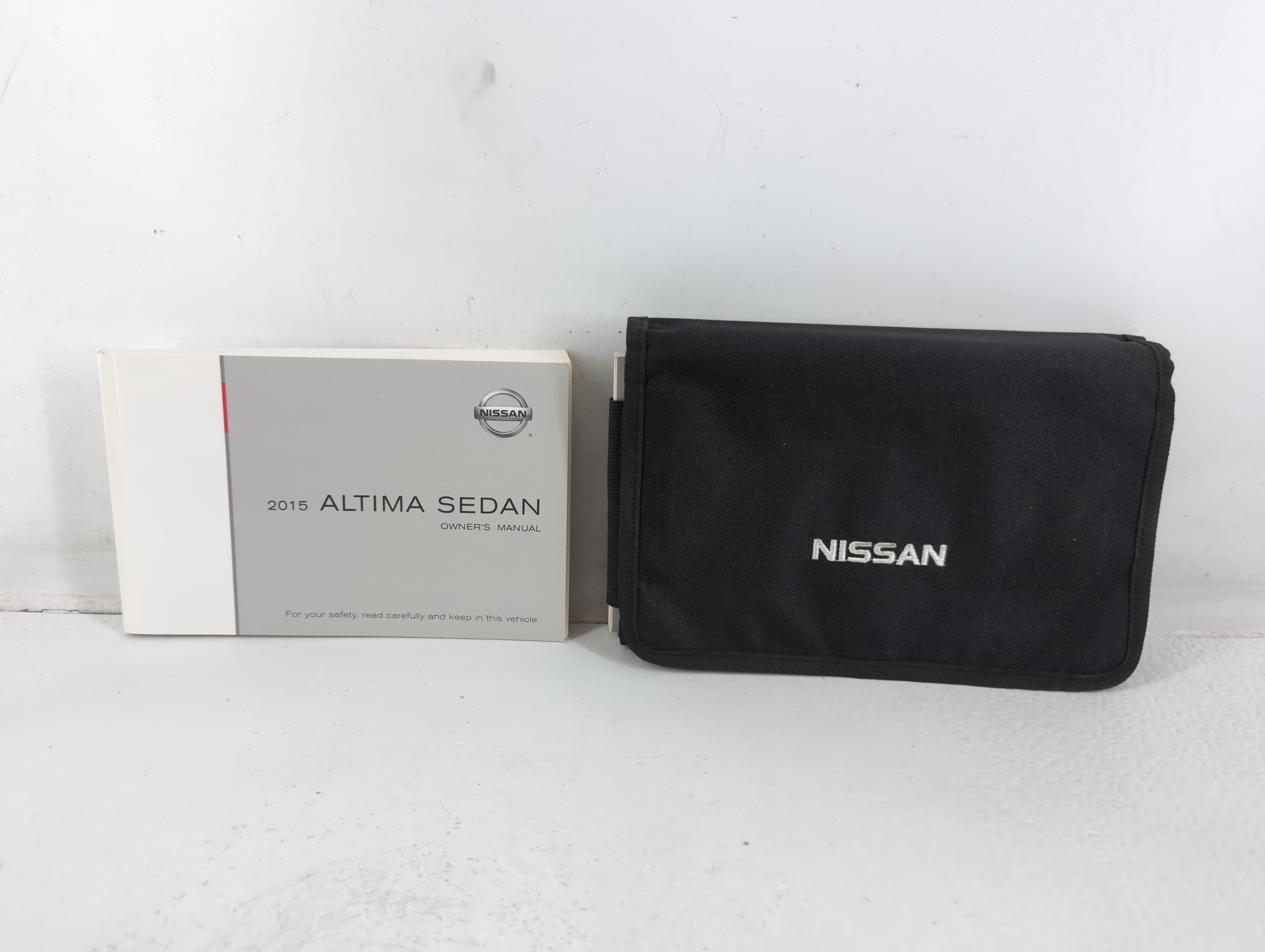 2015 Nissan Altima Owners Manual Book Guide 723229 - Oemusedautoparts1.com