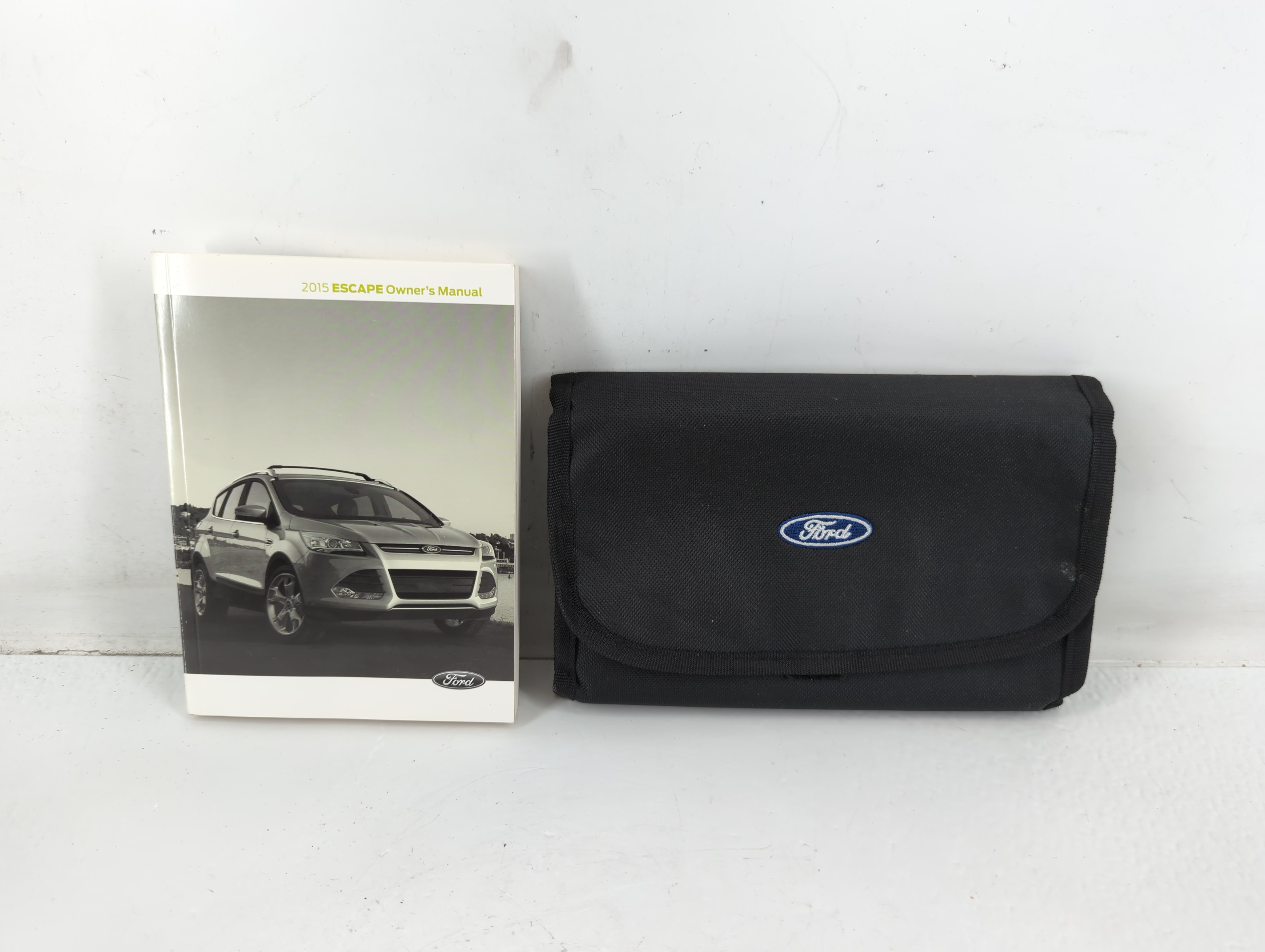 Picture of 2015 Ford Escape Owners Manual Book Guide 723237