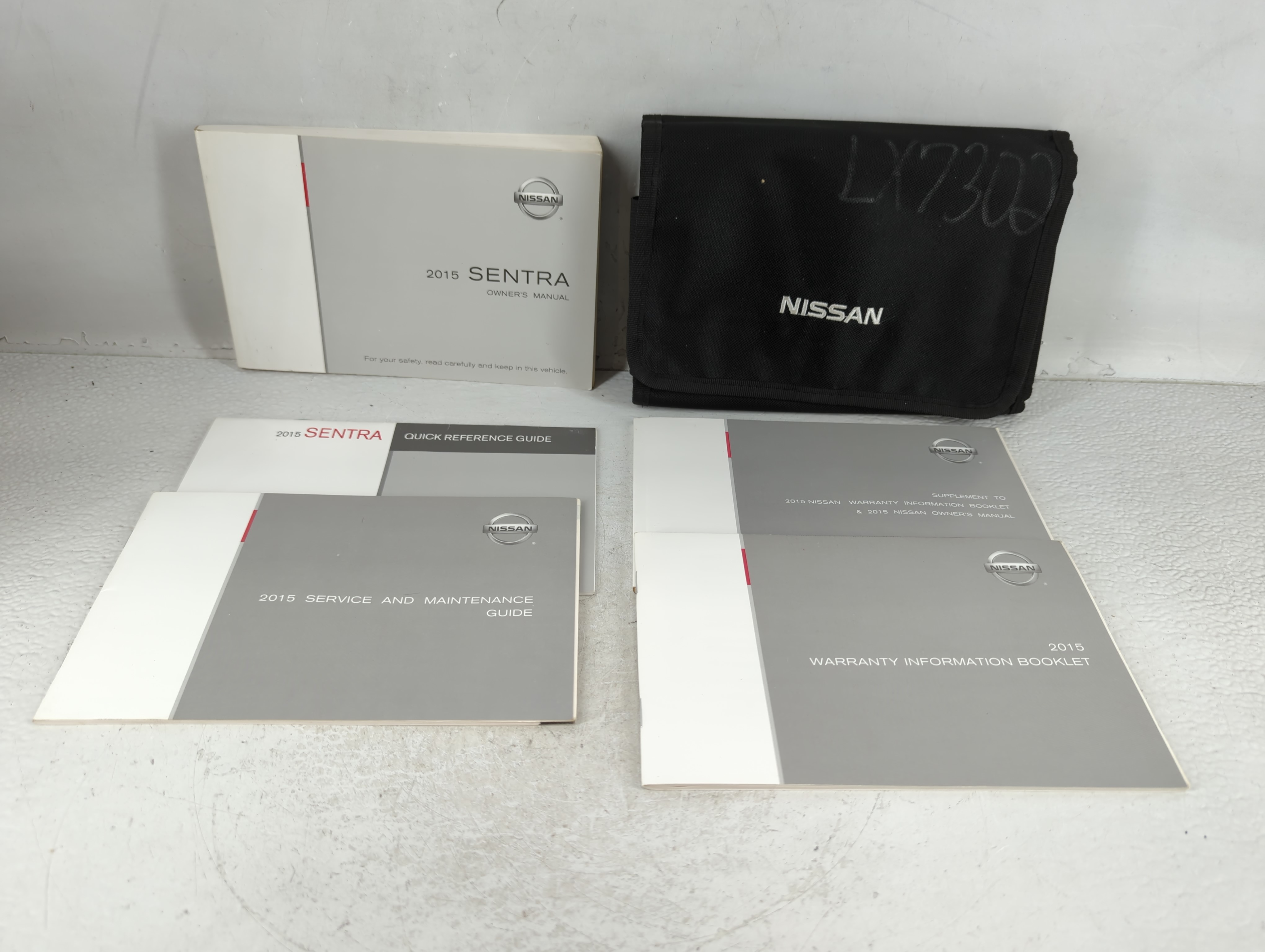 2015 Nissan Sentra Owners Manual Book Guide 723256 - Oemusedautoparts1.com