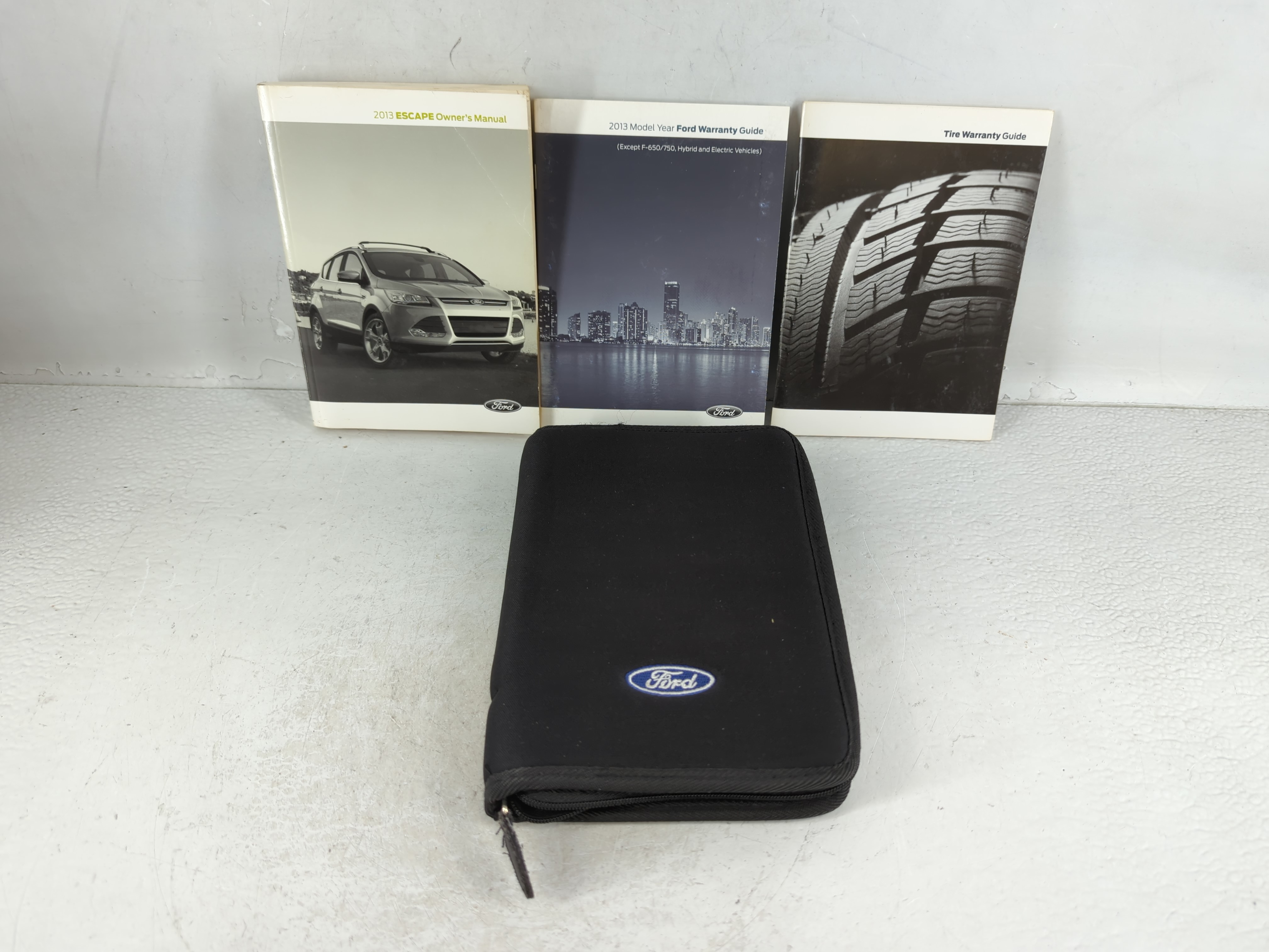 Picture of 2013 Ford Escape Owners Manual Book Guide 723308