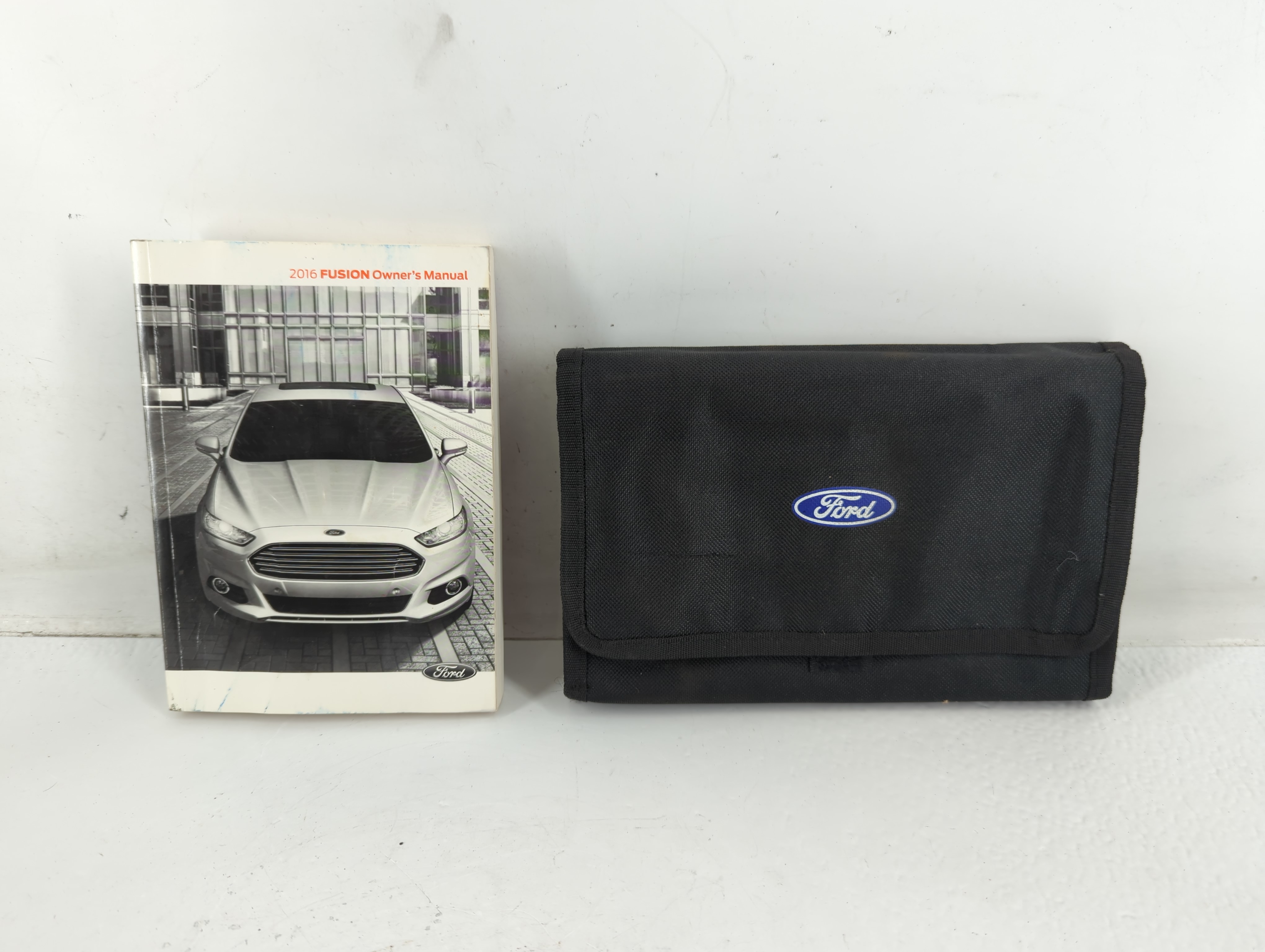 2016 Ford Fusion Owners Manual Book Guide 723482 - Oemusedautoparts1.com