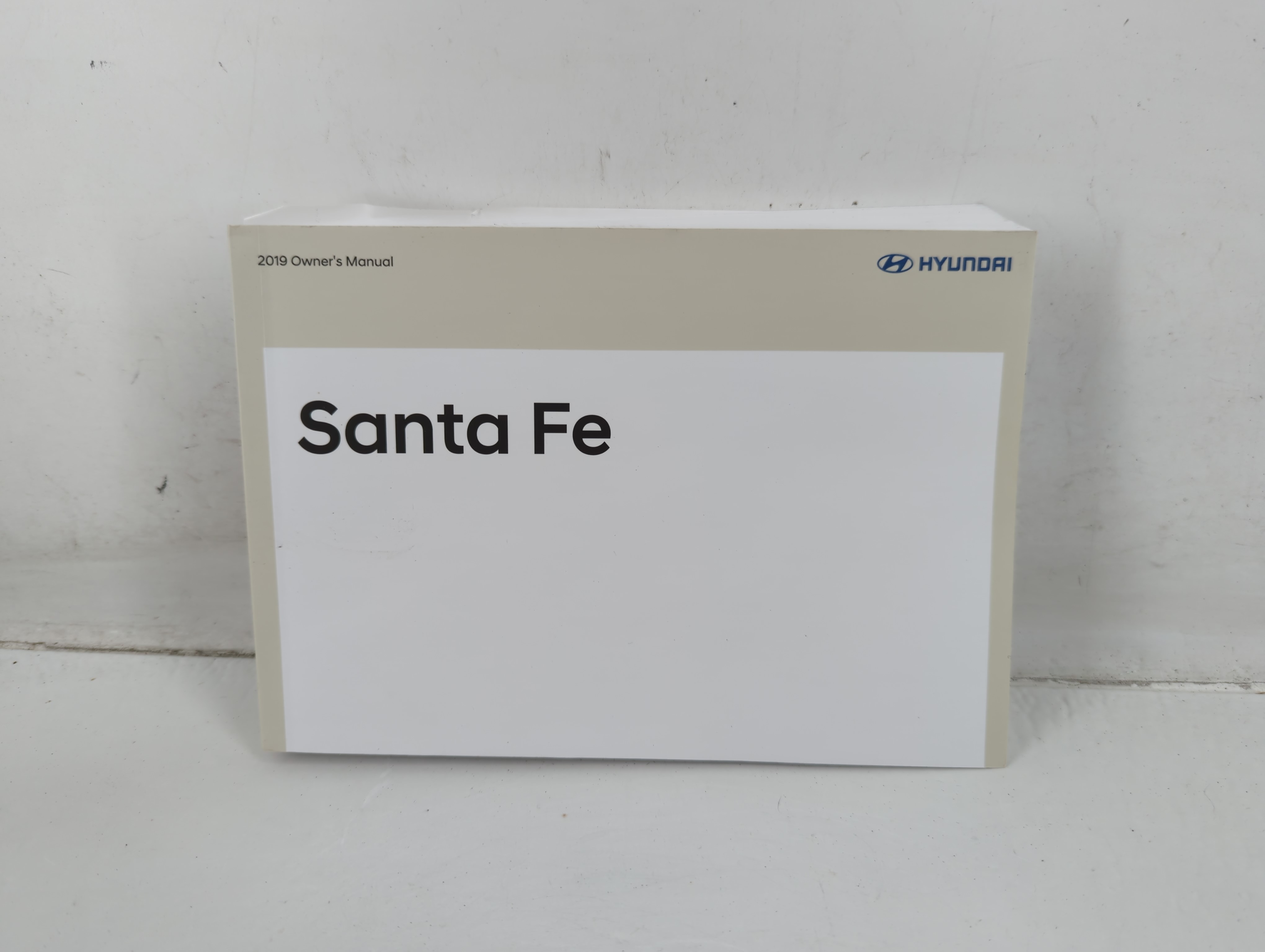 2019 Hyundai Santa Fe Owners Manual Book Guide 723485 - Oemusedautoparts1.com