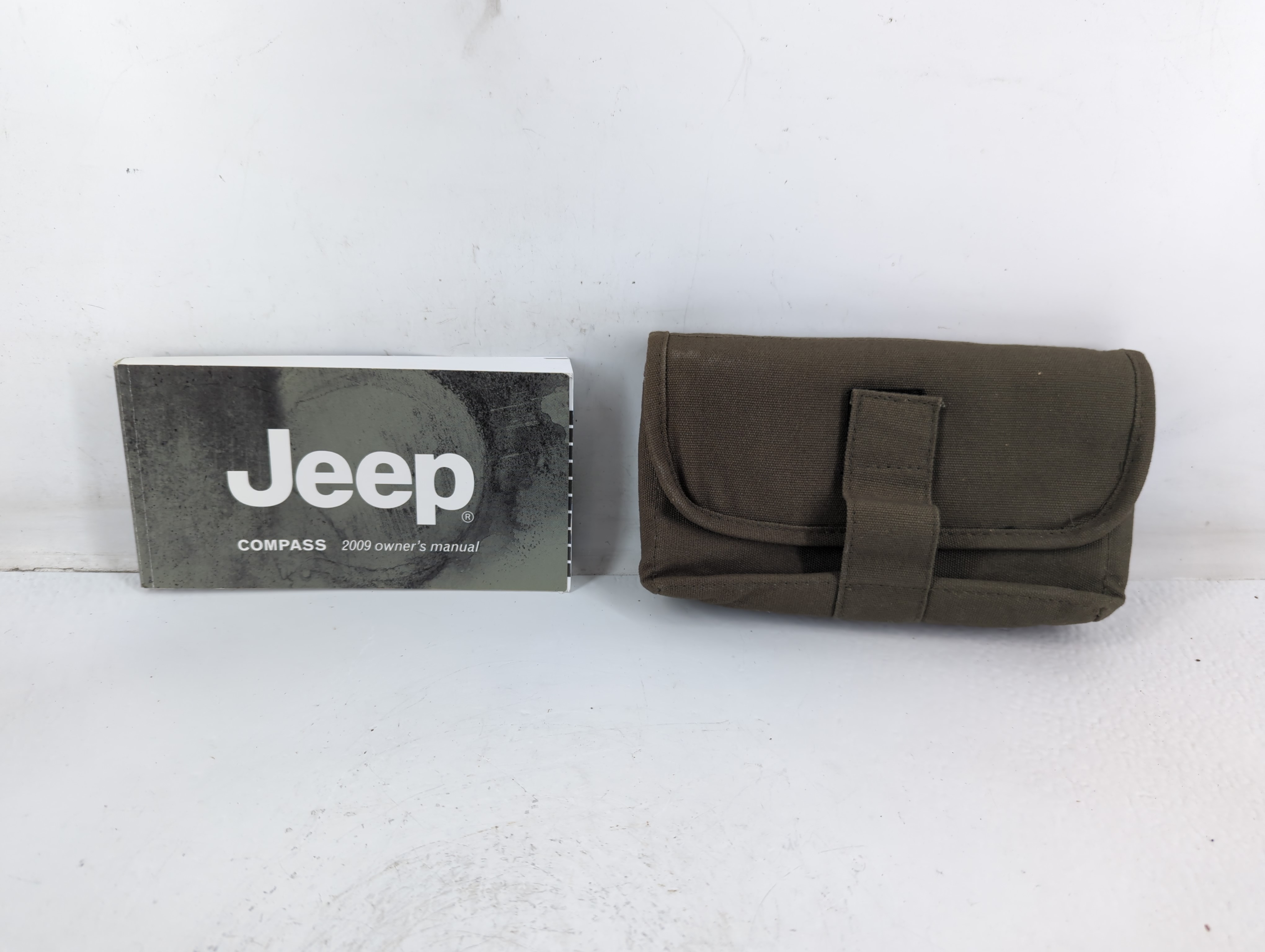2009 Jeep Compass Owners Manual Book Guide 723508 - Oemusedautoparts1.com