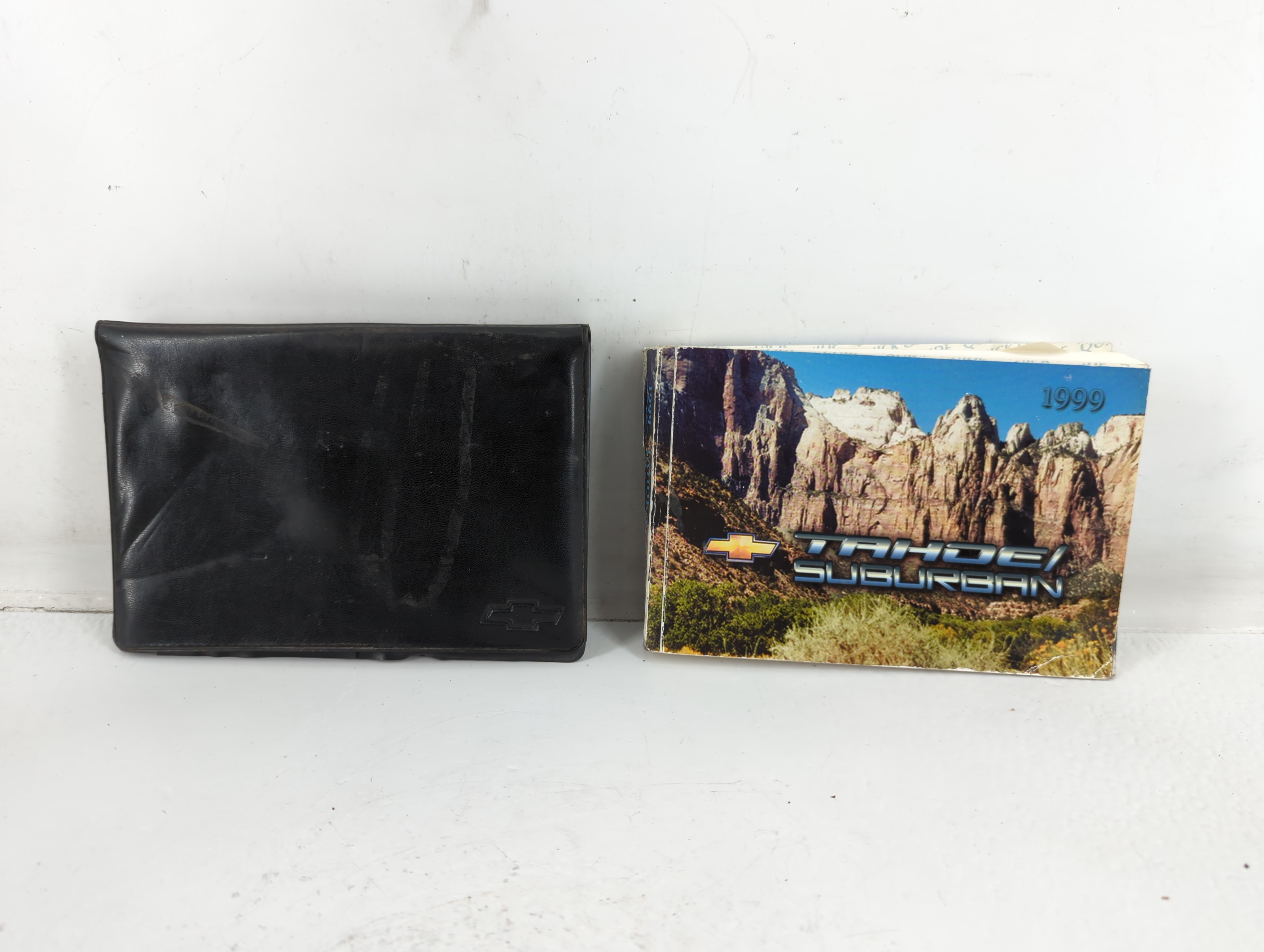 1999 Chevrolet Suburban 1500 Owners Manual Book Guide 723509 - Oemusedautoparts1.com