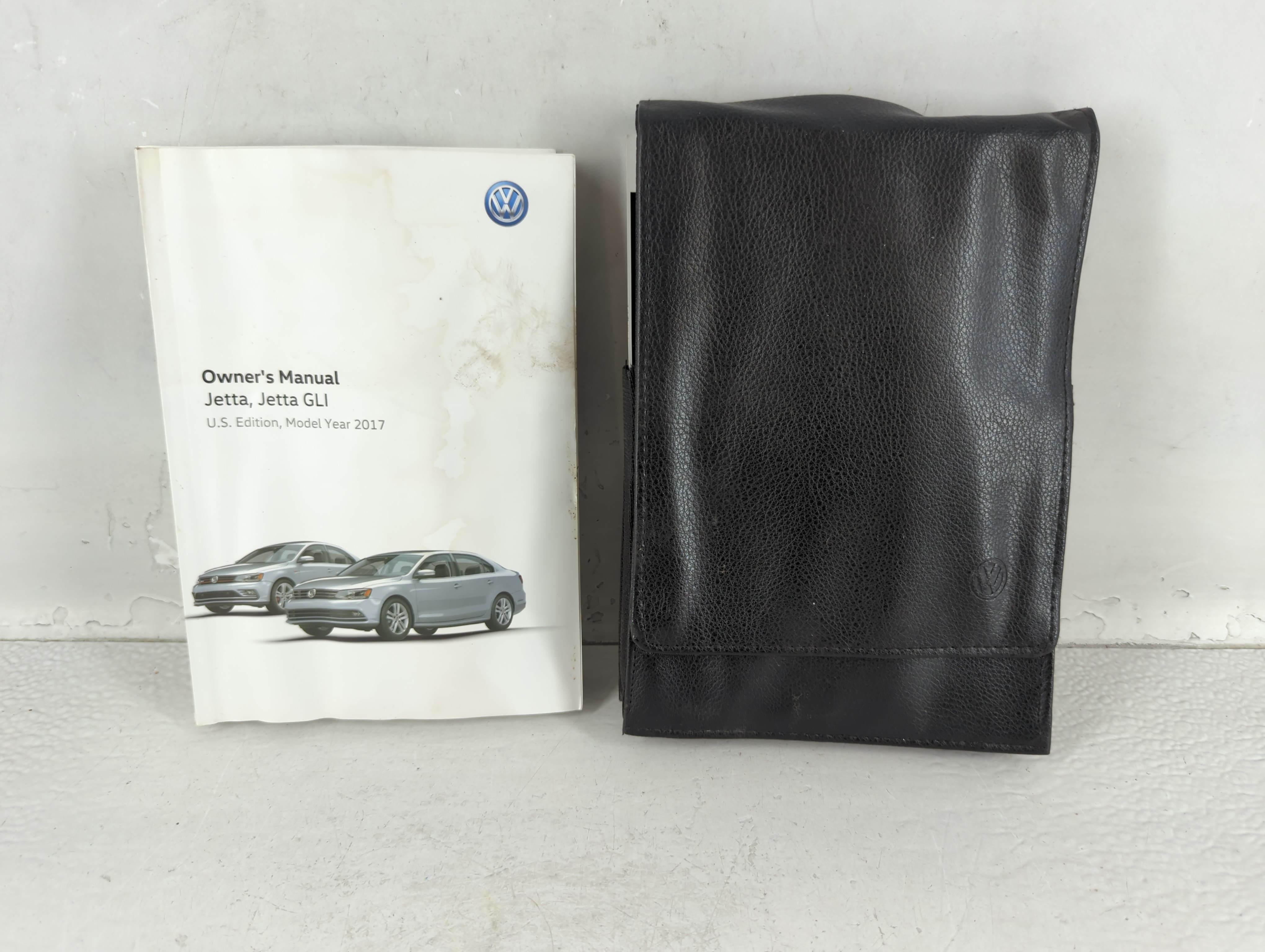 2017 Volkswagen Jetta Owners Manual Book Guide 723564 - Oemusedautoparts1.com