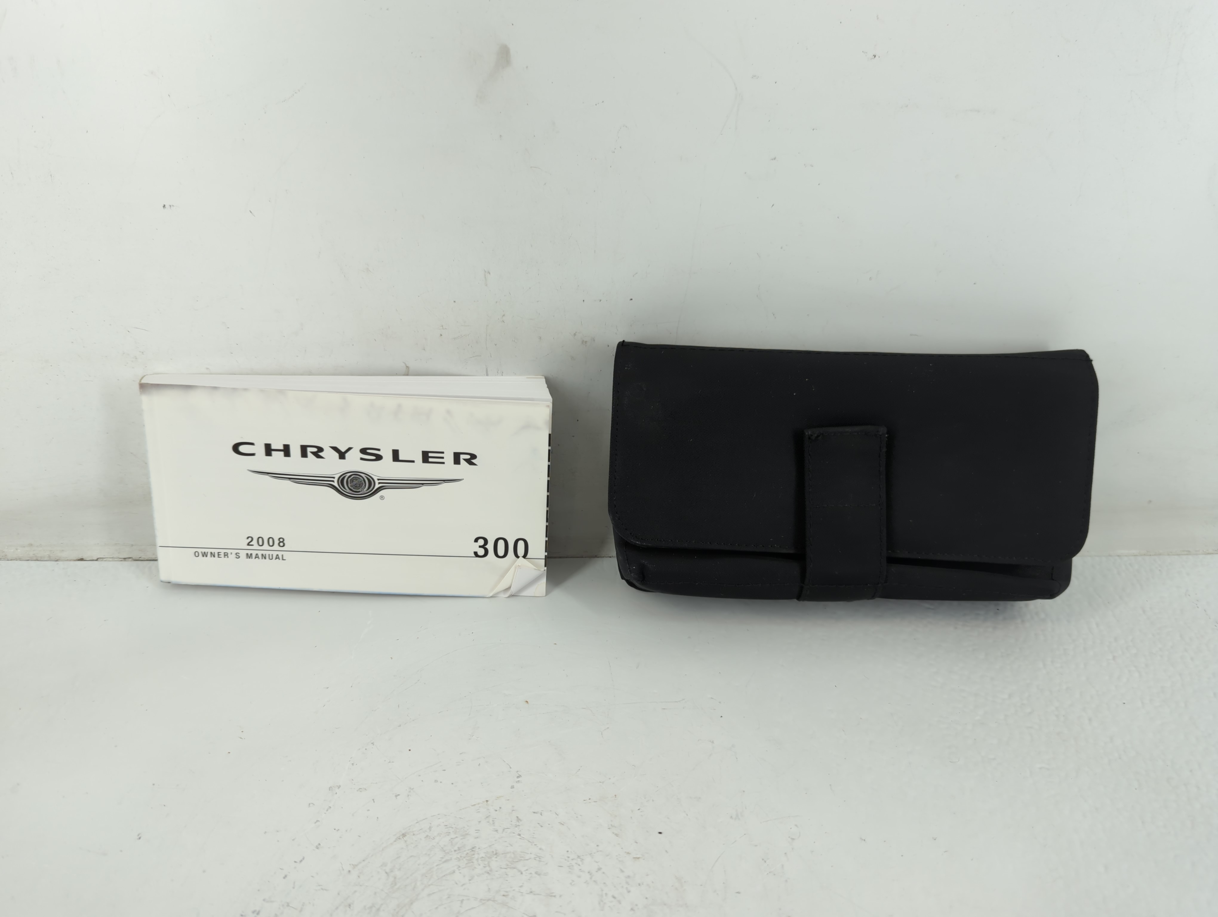 Picture of 2008 Chrysler 300 Owners Manual Book Guide 723569