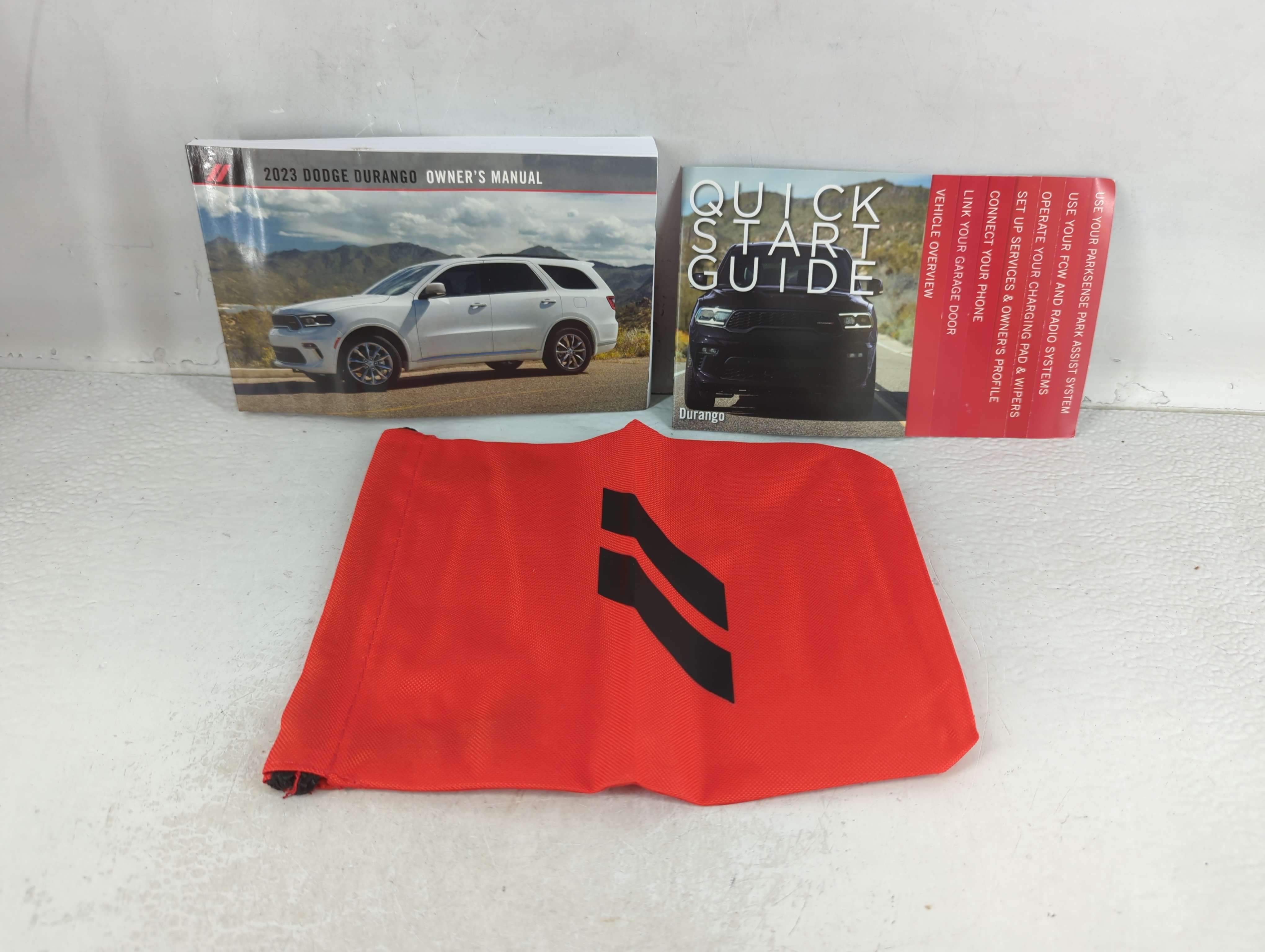 Picture of 2023 Dodge Durango Owners Manual Book Guide 723618