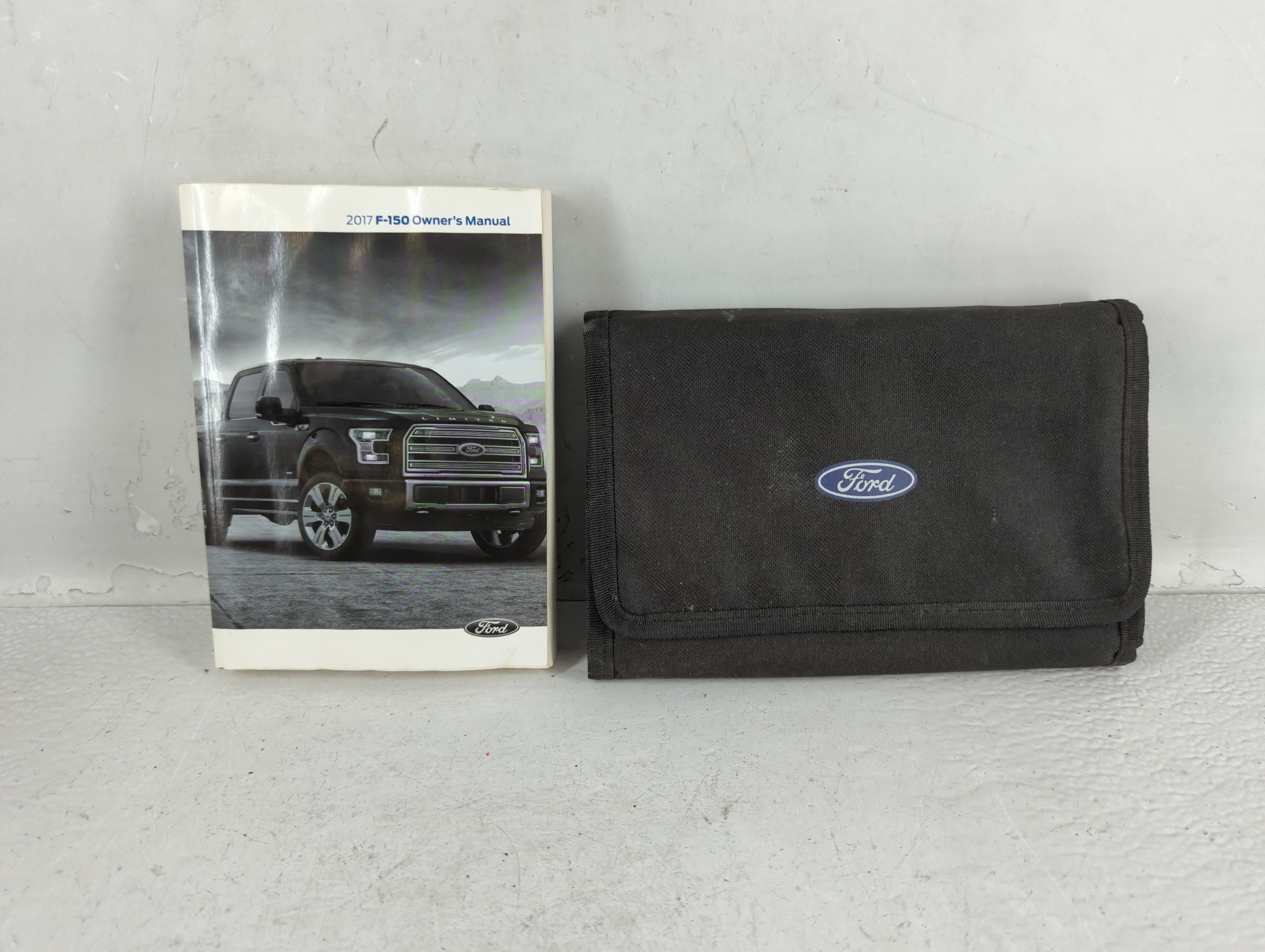 Picture of 2017 Ford F-150 Owners Manual Book Guide 723638