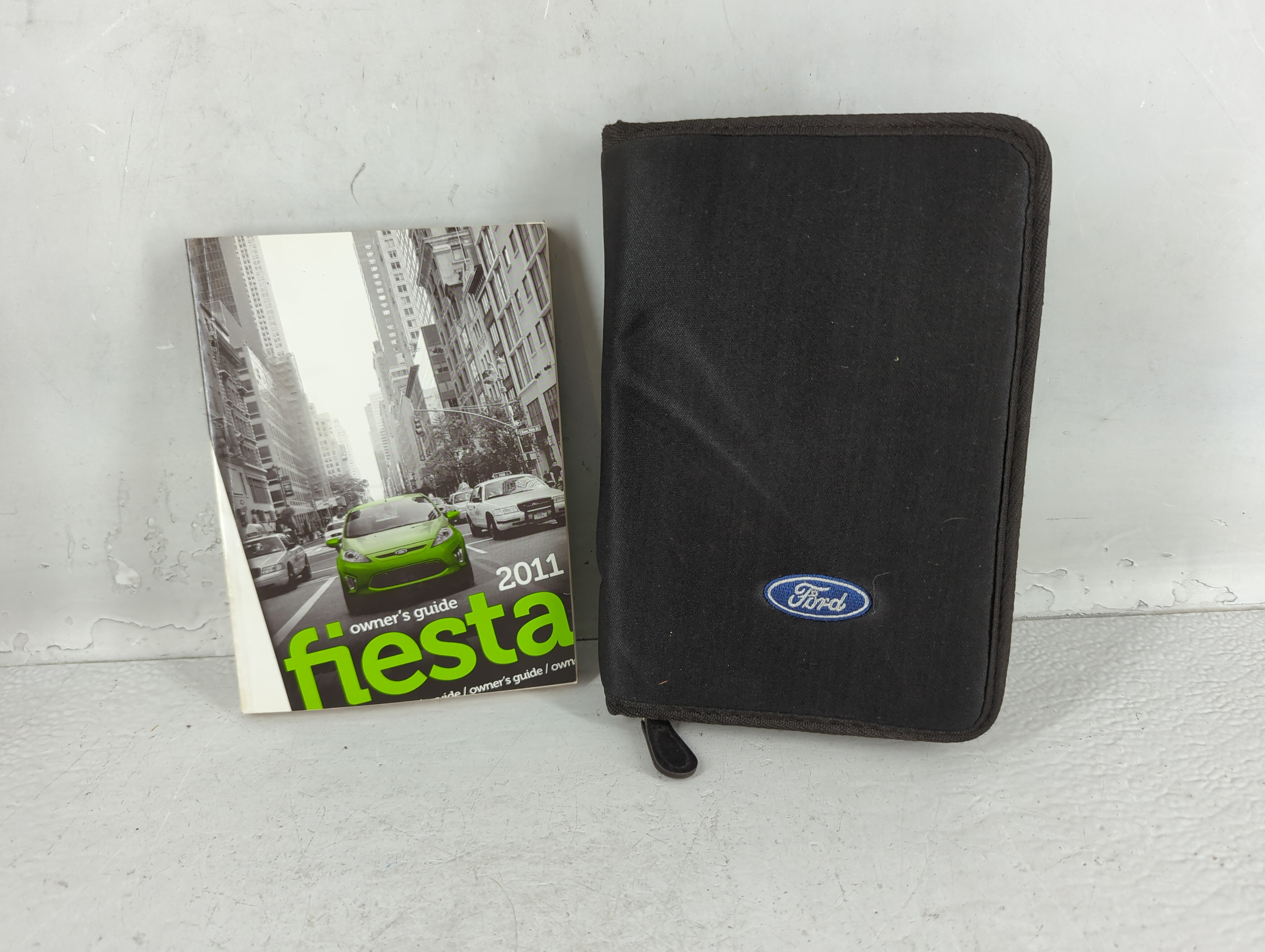 Picture of 2011 Ford Fiesta Owners Manual Book Guide 723655