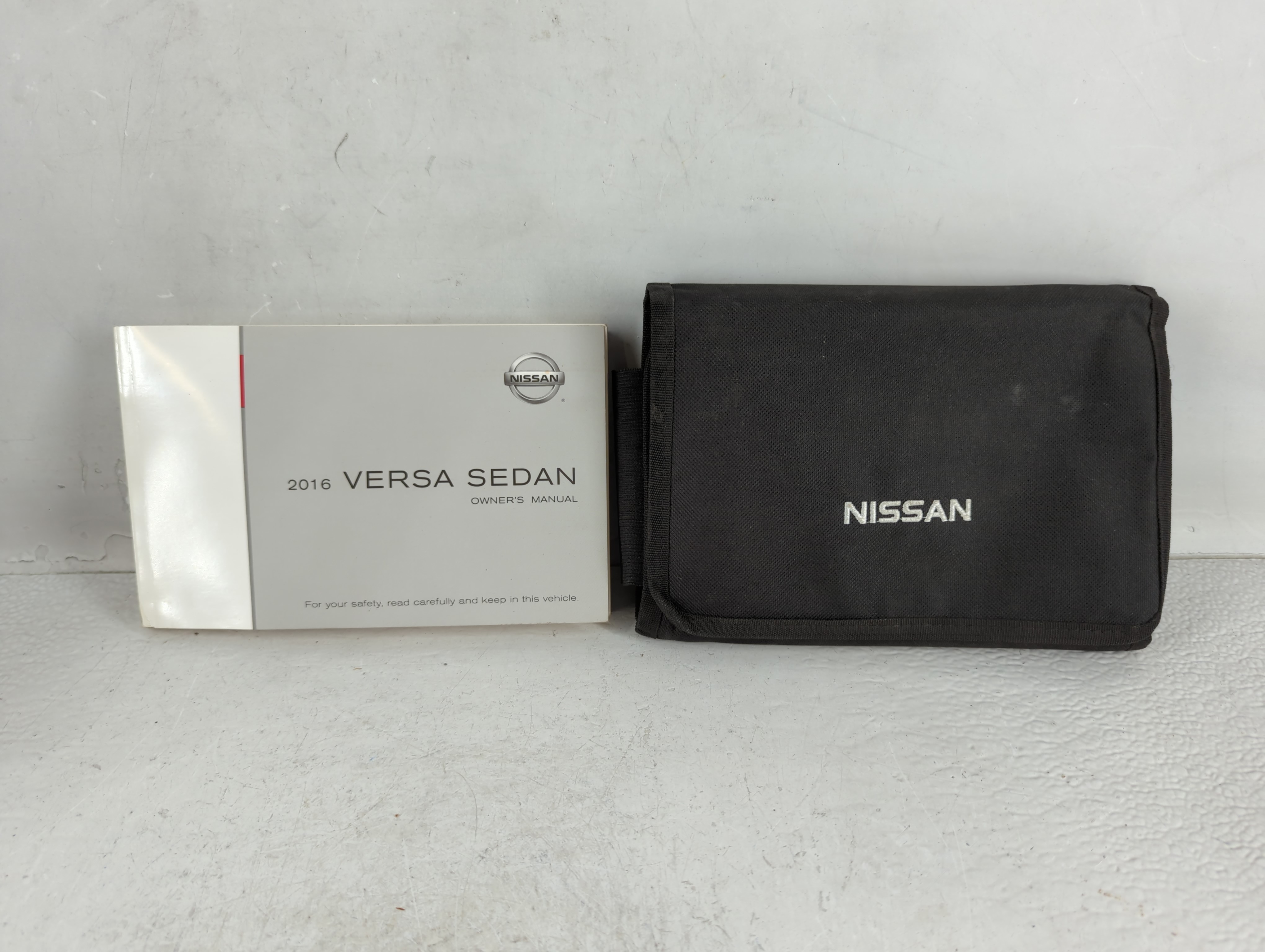 Picture of 2016 Nissan Versa Owners Manual Book Guide 723696