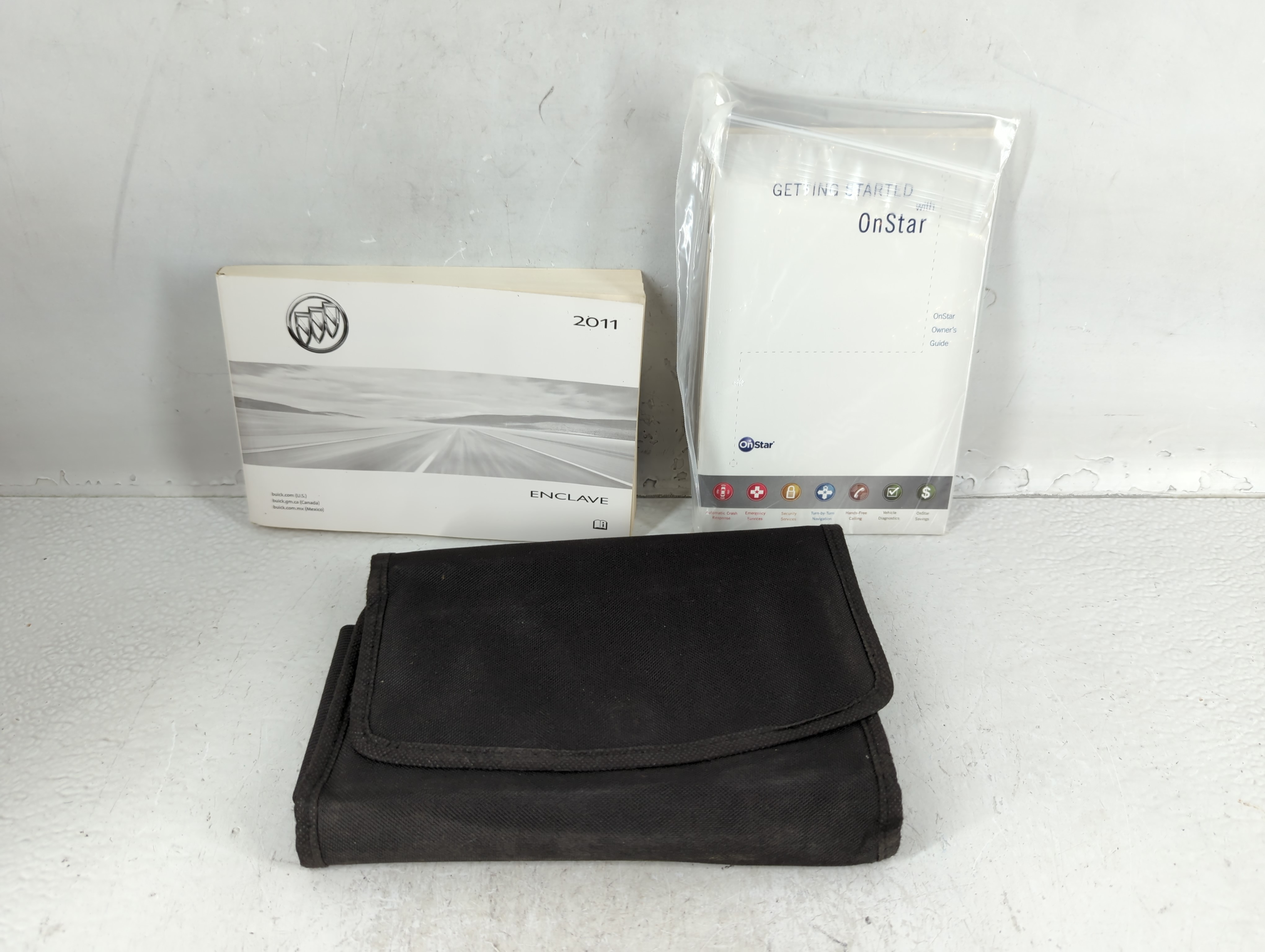 2011 Buick Enclave Owners Manual Book Guide 723744 - Oemusedautoparts1.com