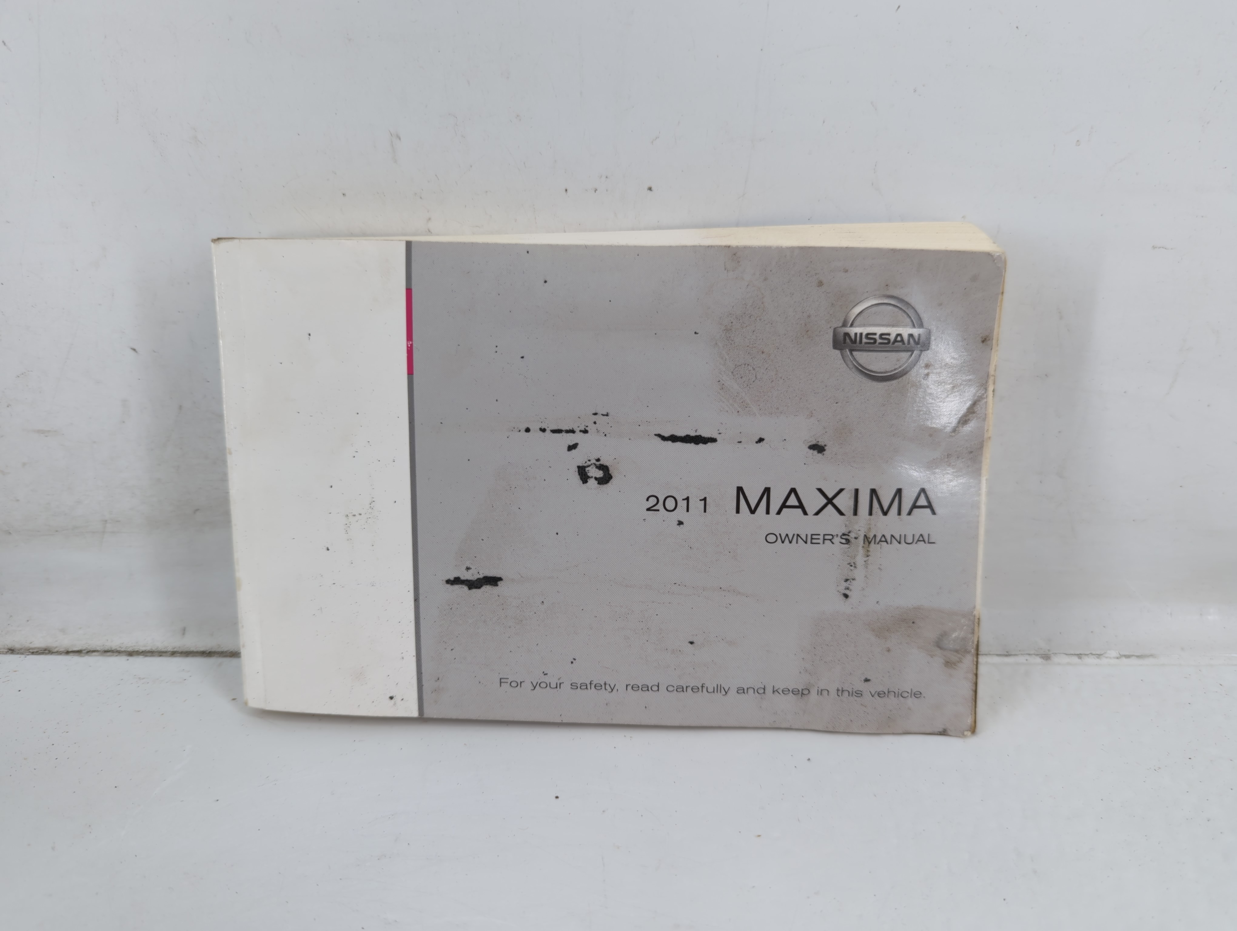 2011 Nissan Maxima Owners Manual Book Guide 723761 - Oemusedautoparts1.com