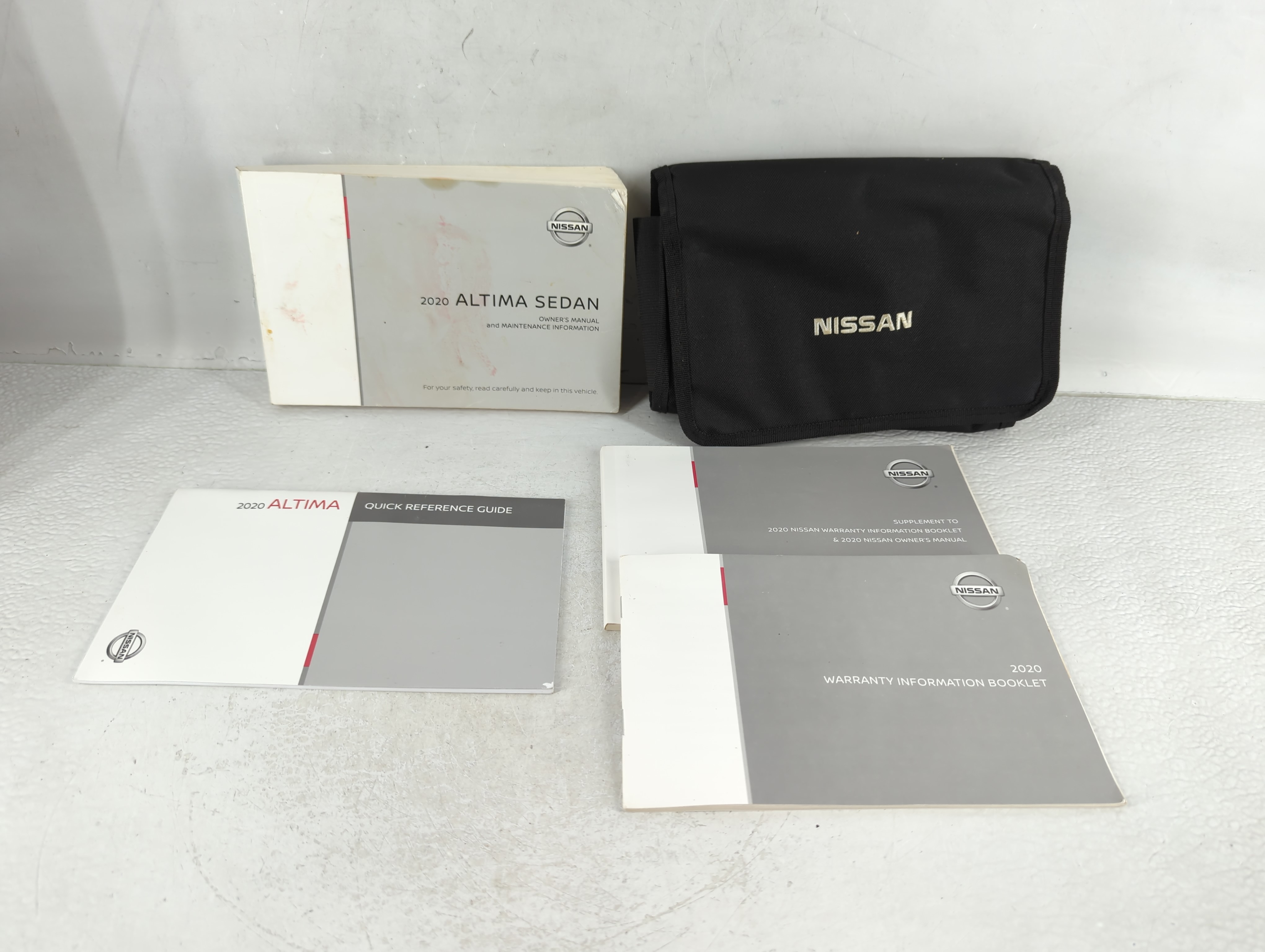 Picture of 2020 Nissan Altima Owners Manual Book Guide 723767
