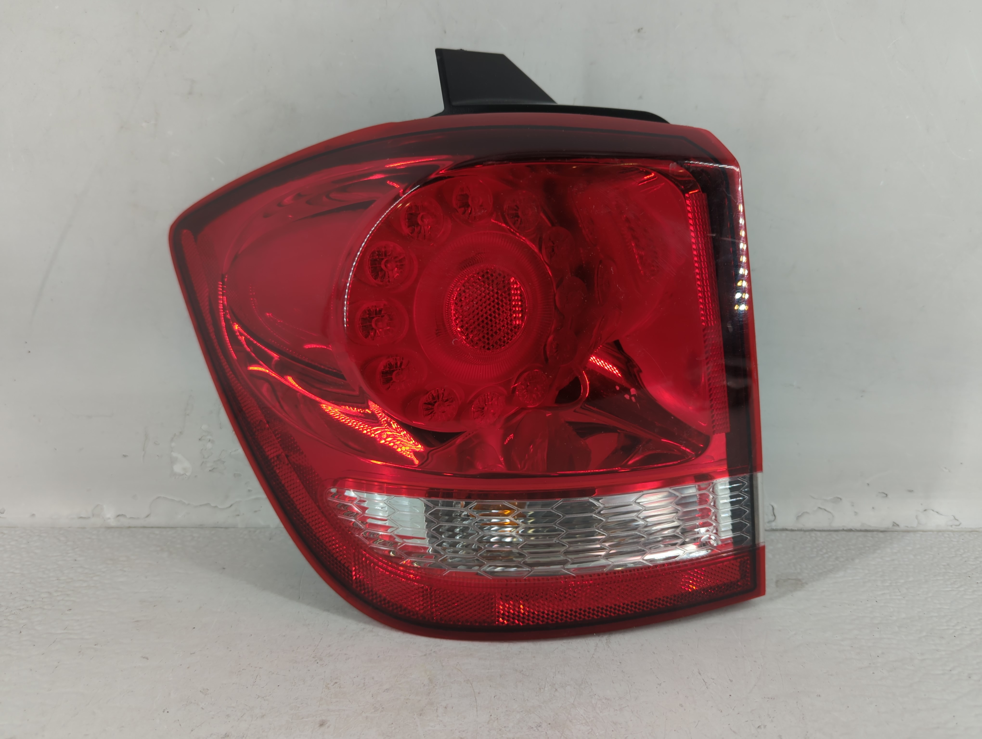 2017 Dodge Journey Driver Left Side Tail Light Taillight Oem 723980 - Oemusedautoparts1.com