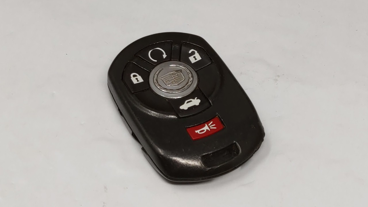 Cadillac Sts Keyless Entry Remote M3n65981403 Driver2 15212382 5 Buttons 72417 - Oemusedautoparts1.com
