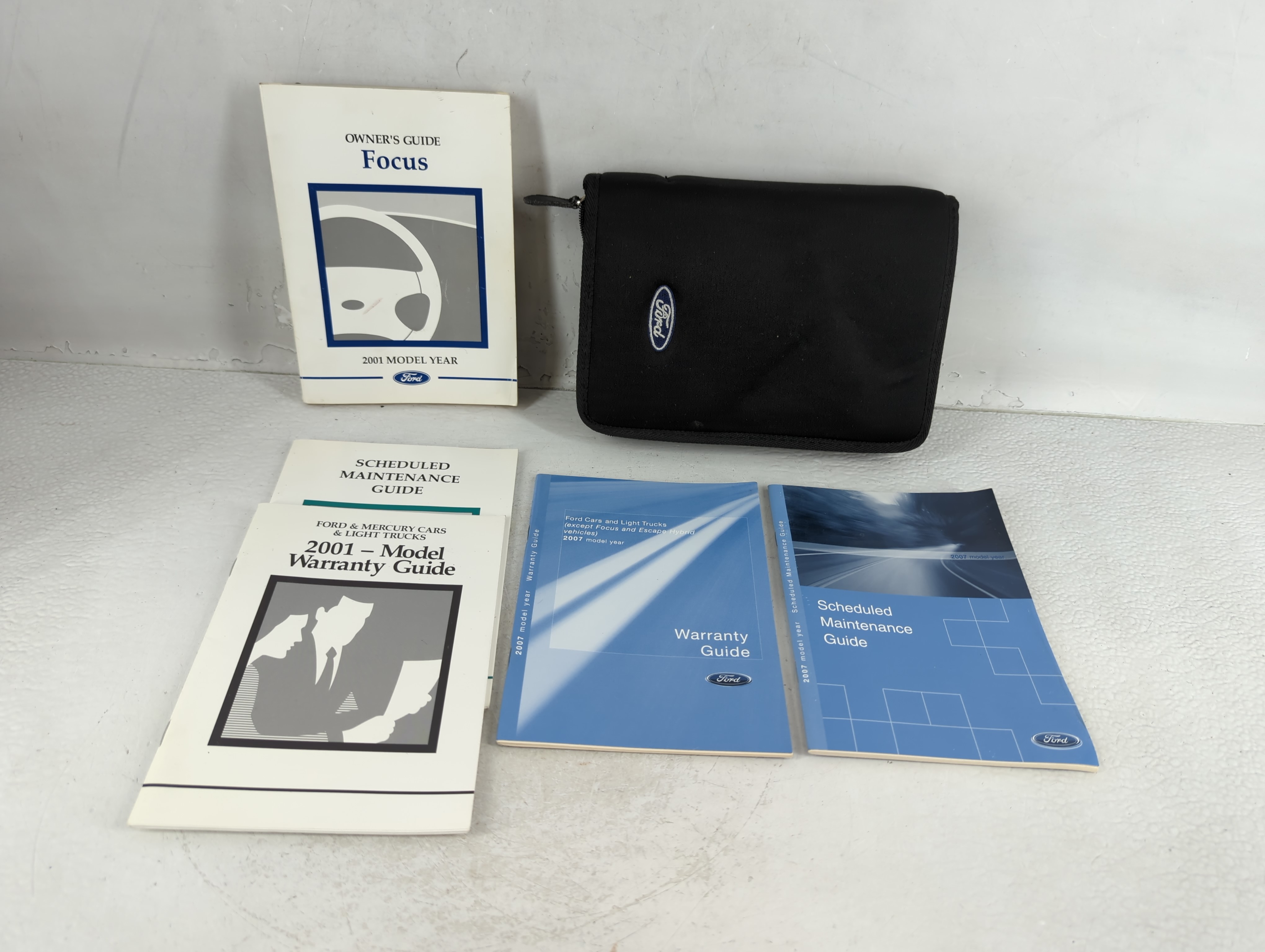 Picture of 2001 Ford Focus Owners Manual Book Guide 724266
