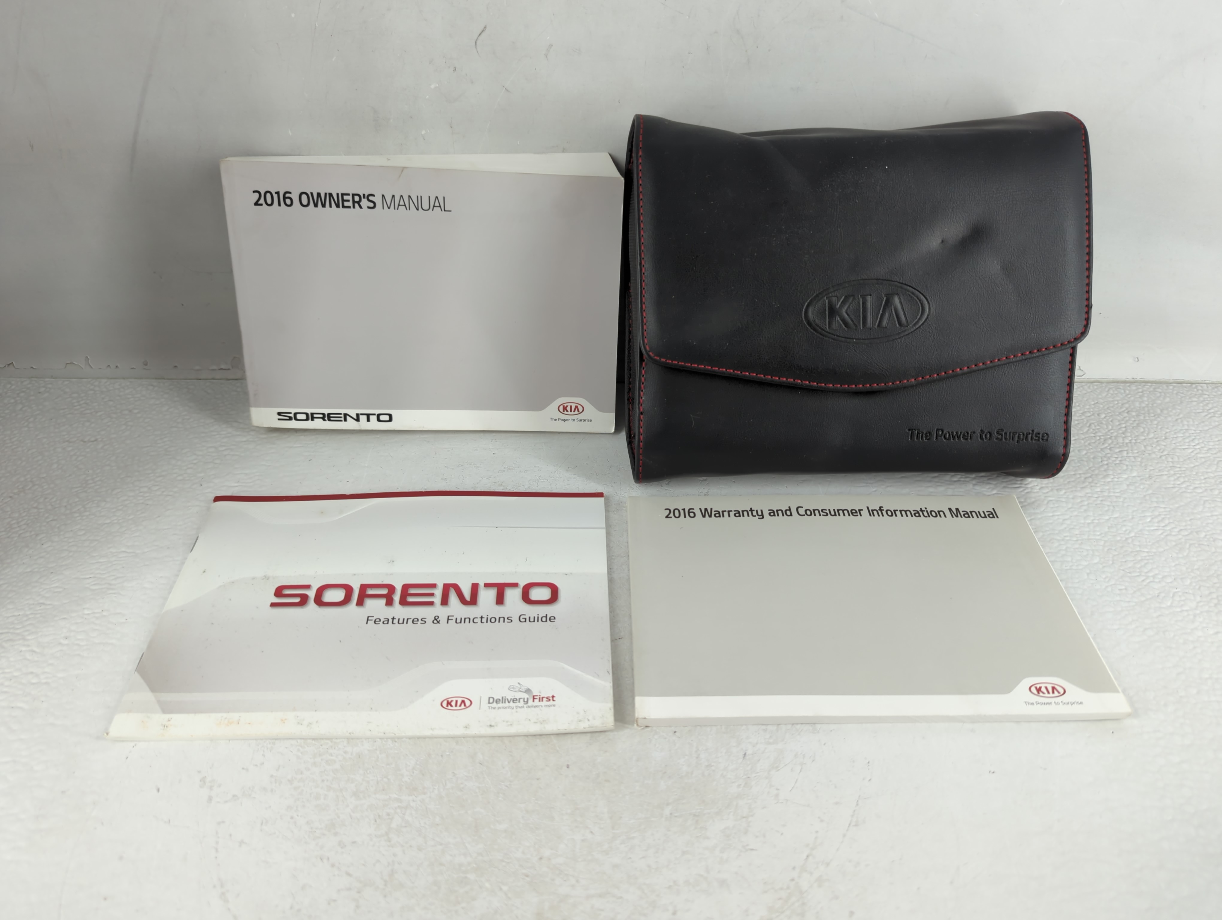 2016 Kia Sorento Owners Manual Book Guide 724277 - Oemusedautoparts1.com