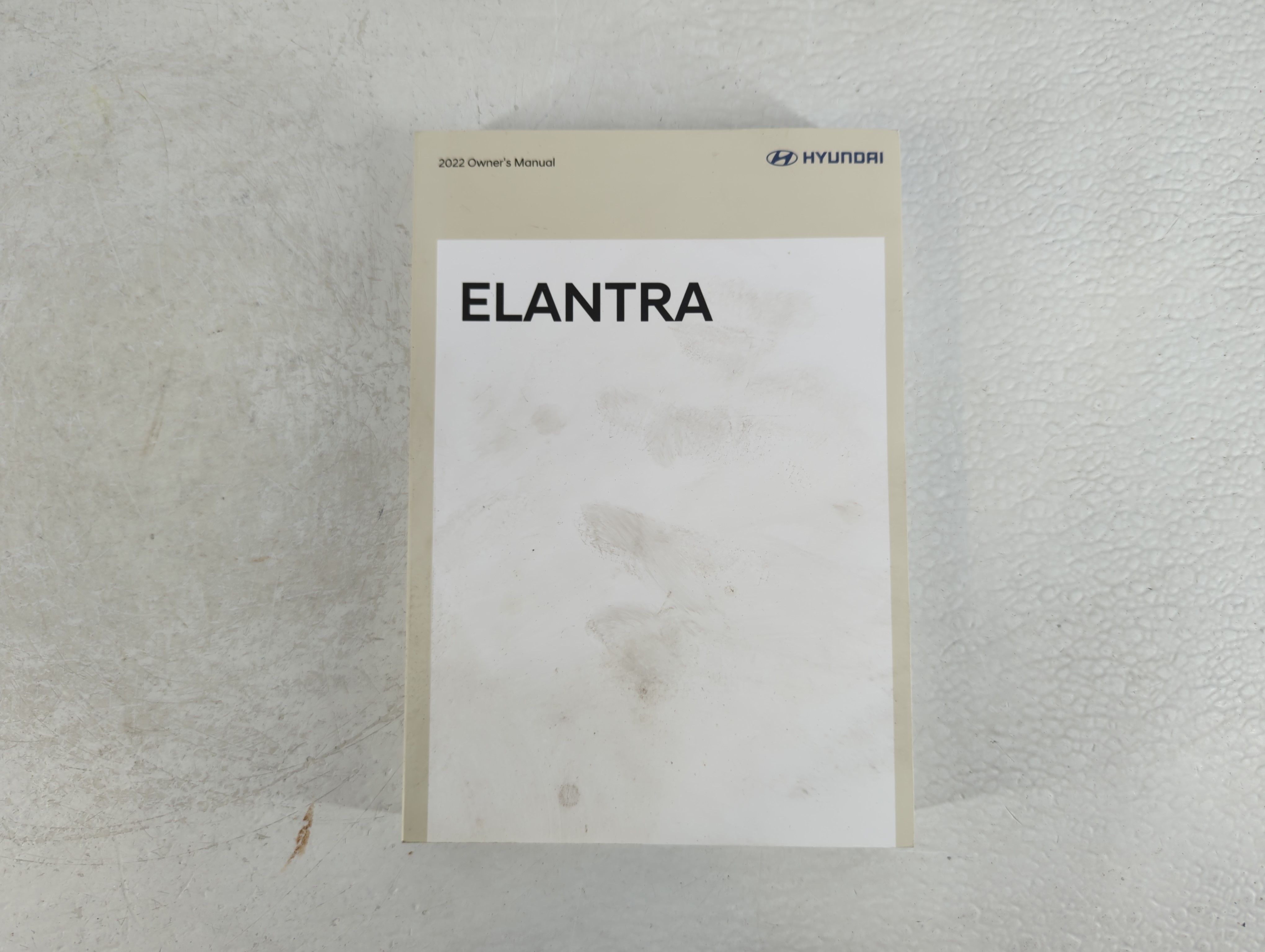 2022 Hyundai Elantra Owners Manual Book Guide 724283 - Oemusedautoparts1.com