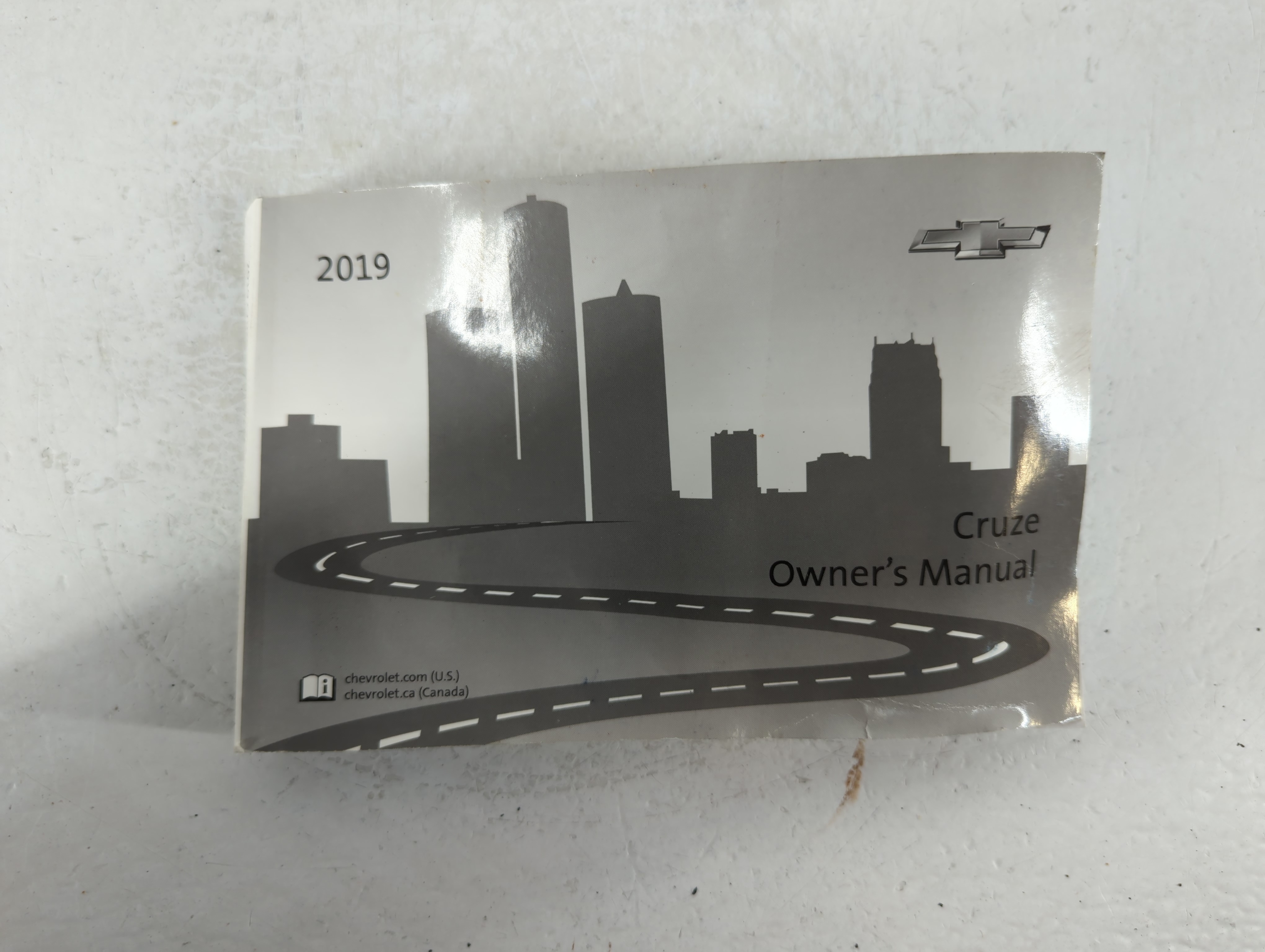 2019 Chevrolet Cruze Owners Manual Book Guide 724300 - Oemusedautoparts1.com