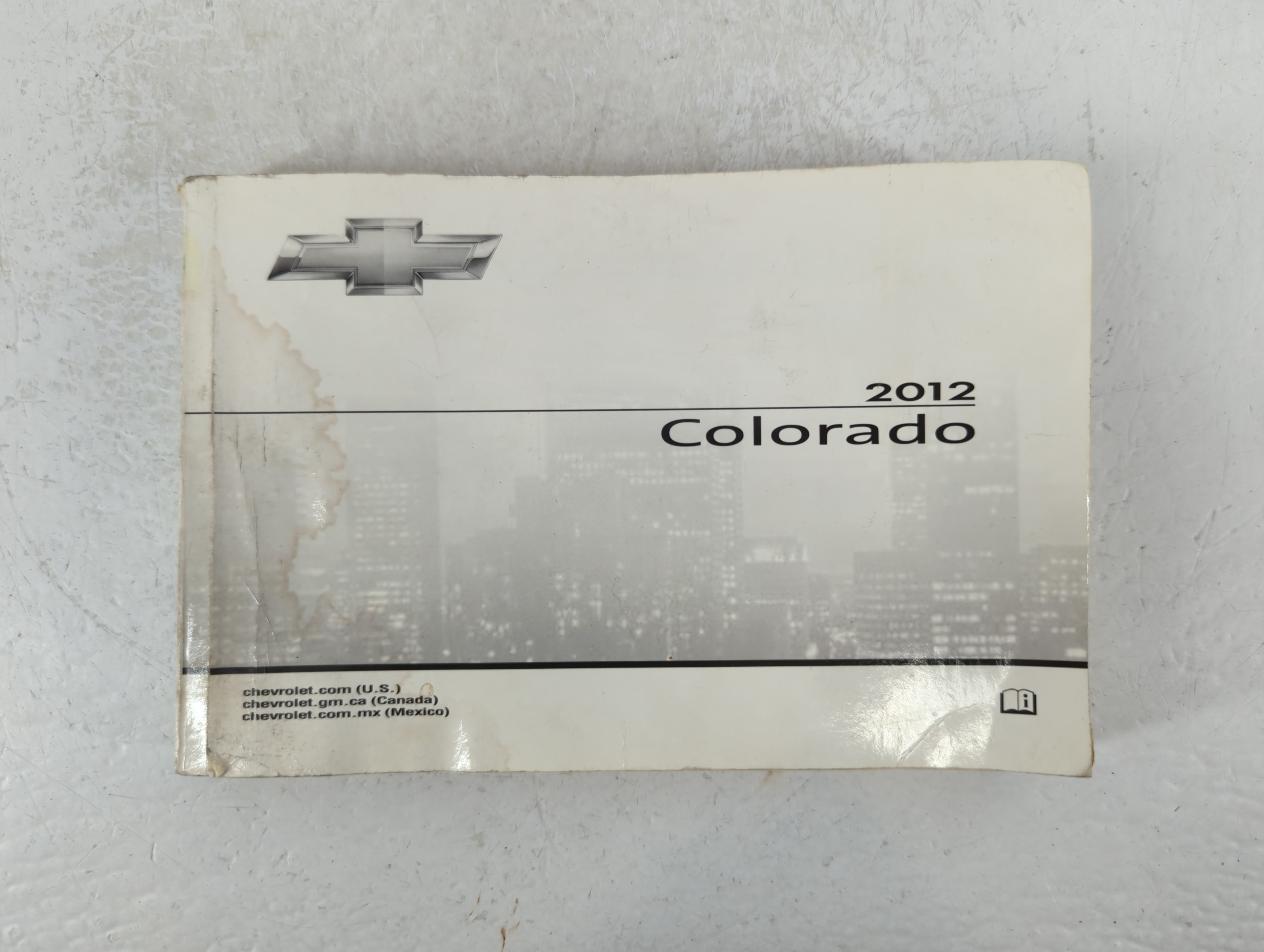 Picture of 2012 Chevrolet Colorado Owners Manual Book Guide 724301