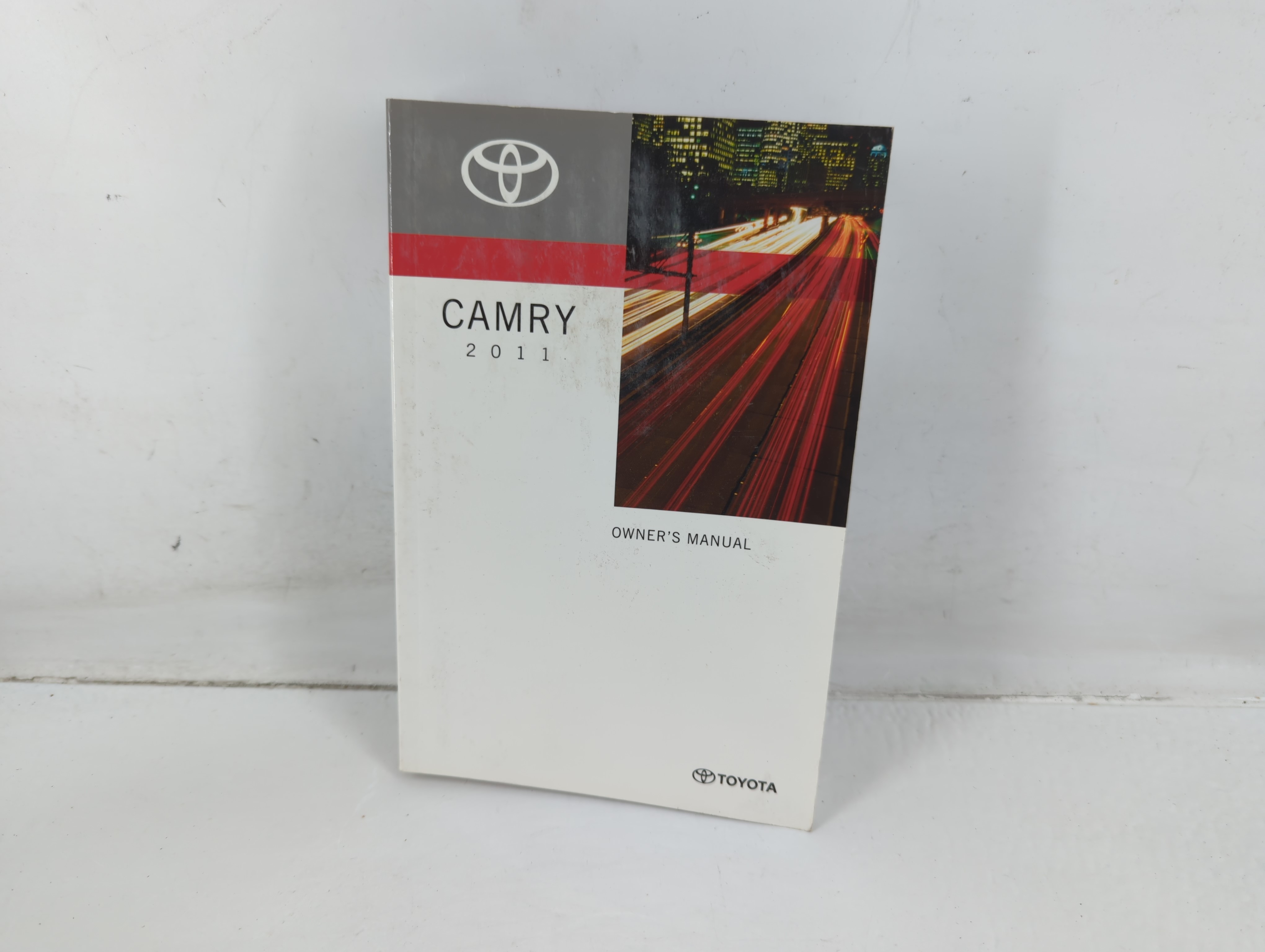 Picture of 2011 Toyota Camry Owners Manual Book Guide 724325