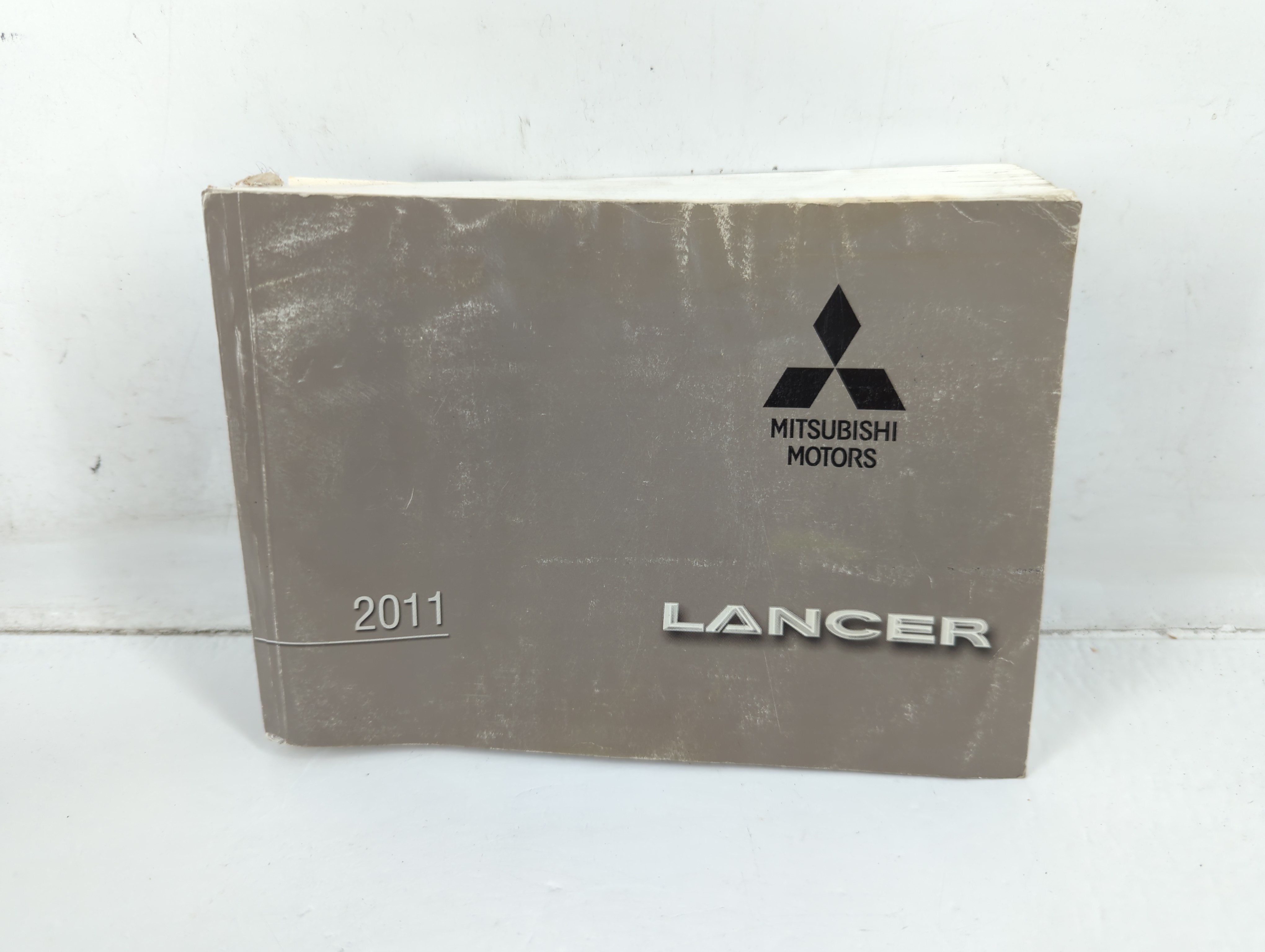Picture of 2011 Mitsubishi Lancer Owners Manual Book Guide 724328