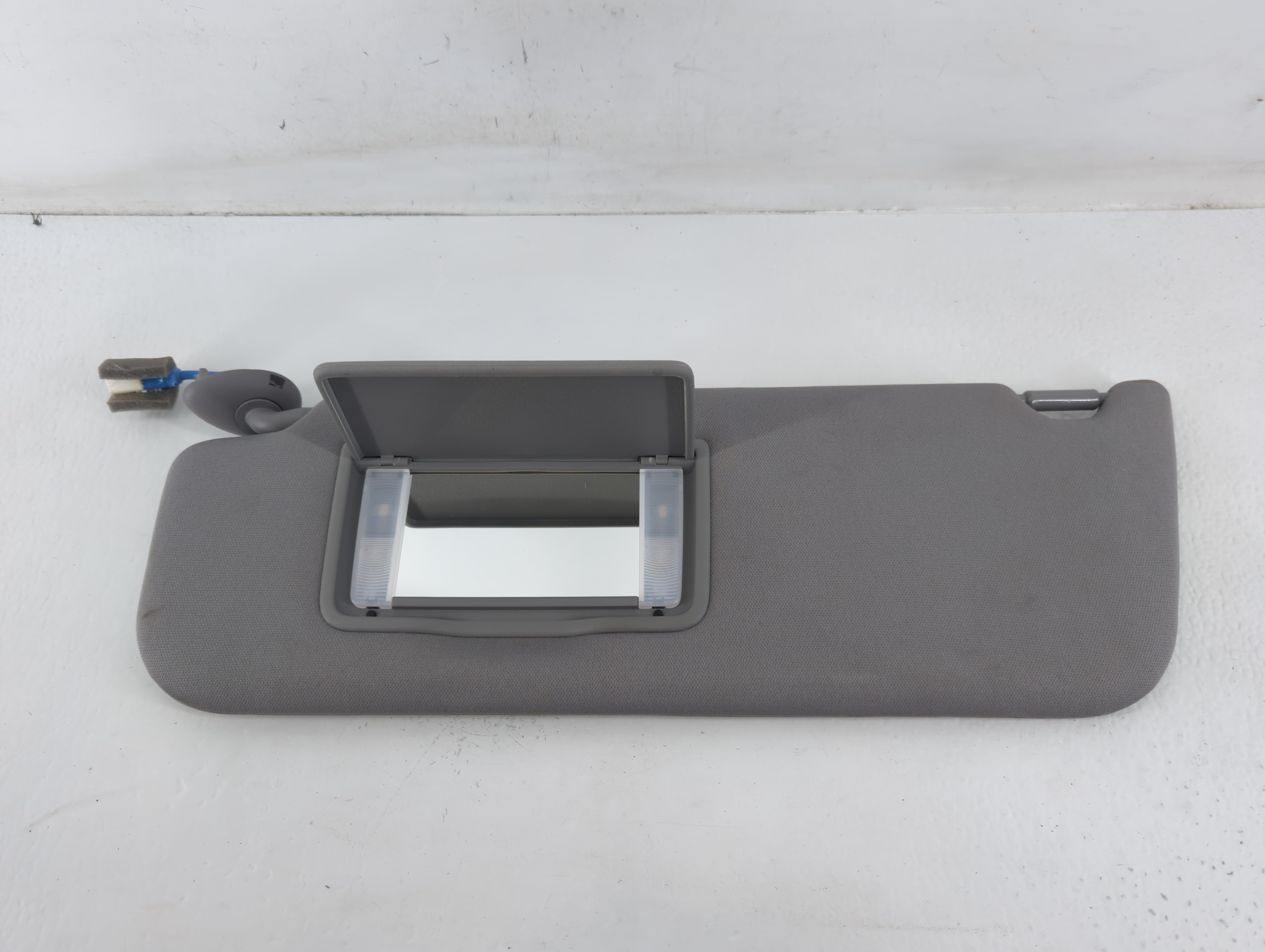2019 Honda Odyssey Driver Sun Visor Mirror Left Sunvisor Dark Grey 724451 - Oemusedautoparts1.com