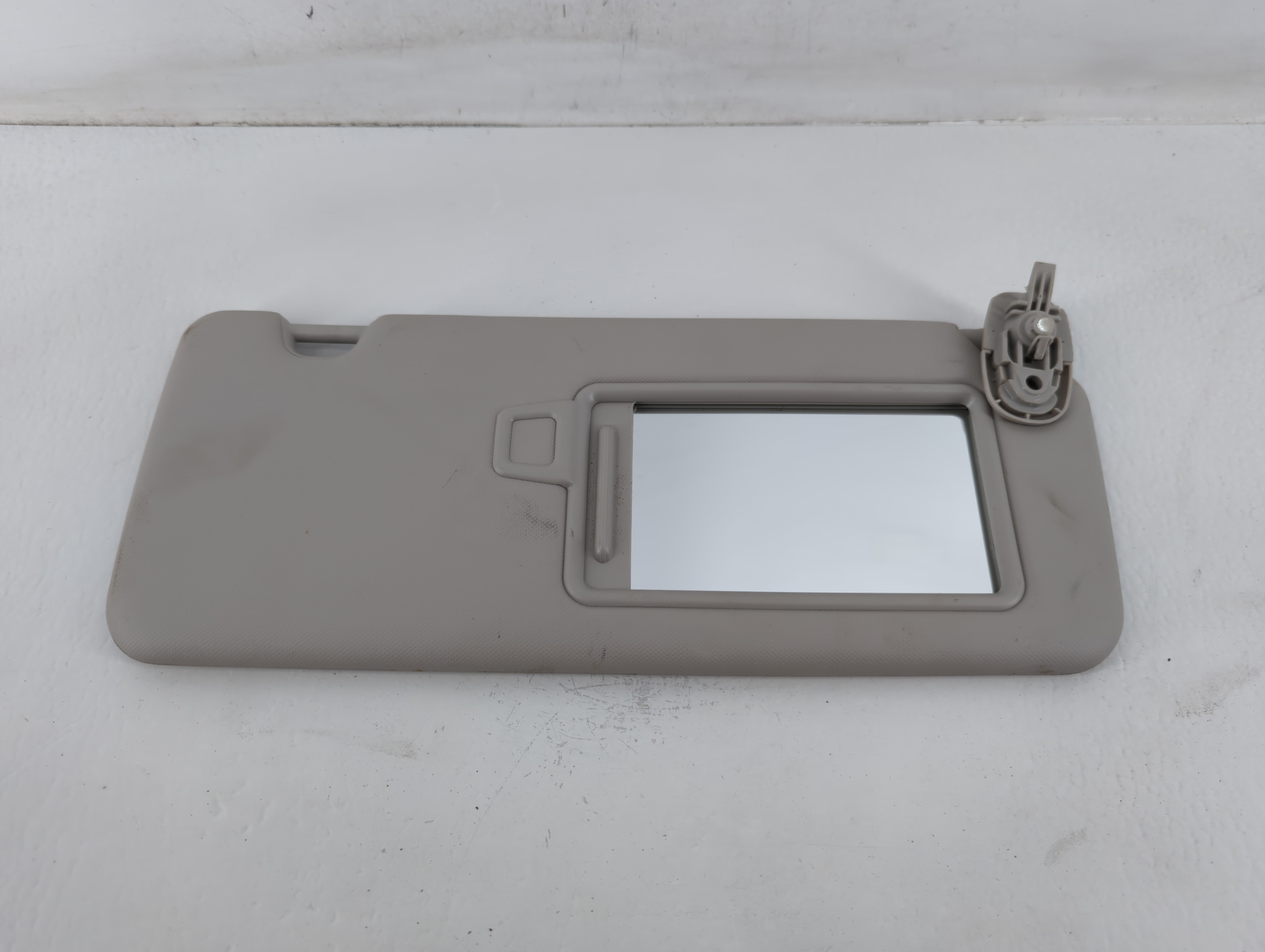 Picture of 2022-2022 Hyundai Tucson Passenger Sun Visor Mirror Right Sunvisor Grey 724574