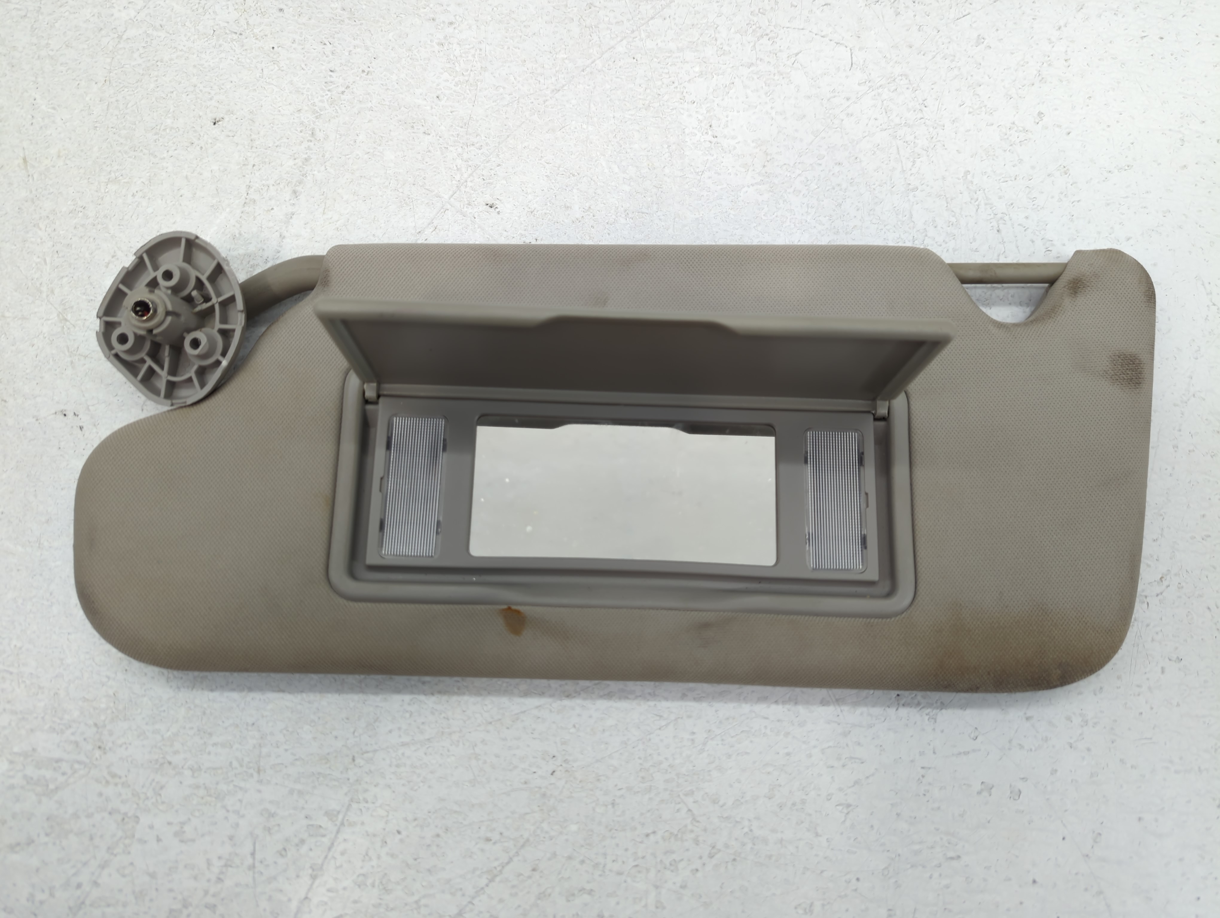 Picture of 2006-2016 Chevrolet Impala Driver Sun Visor Mirror Left Sunvisor Grey 724638