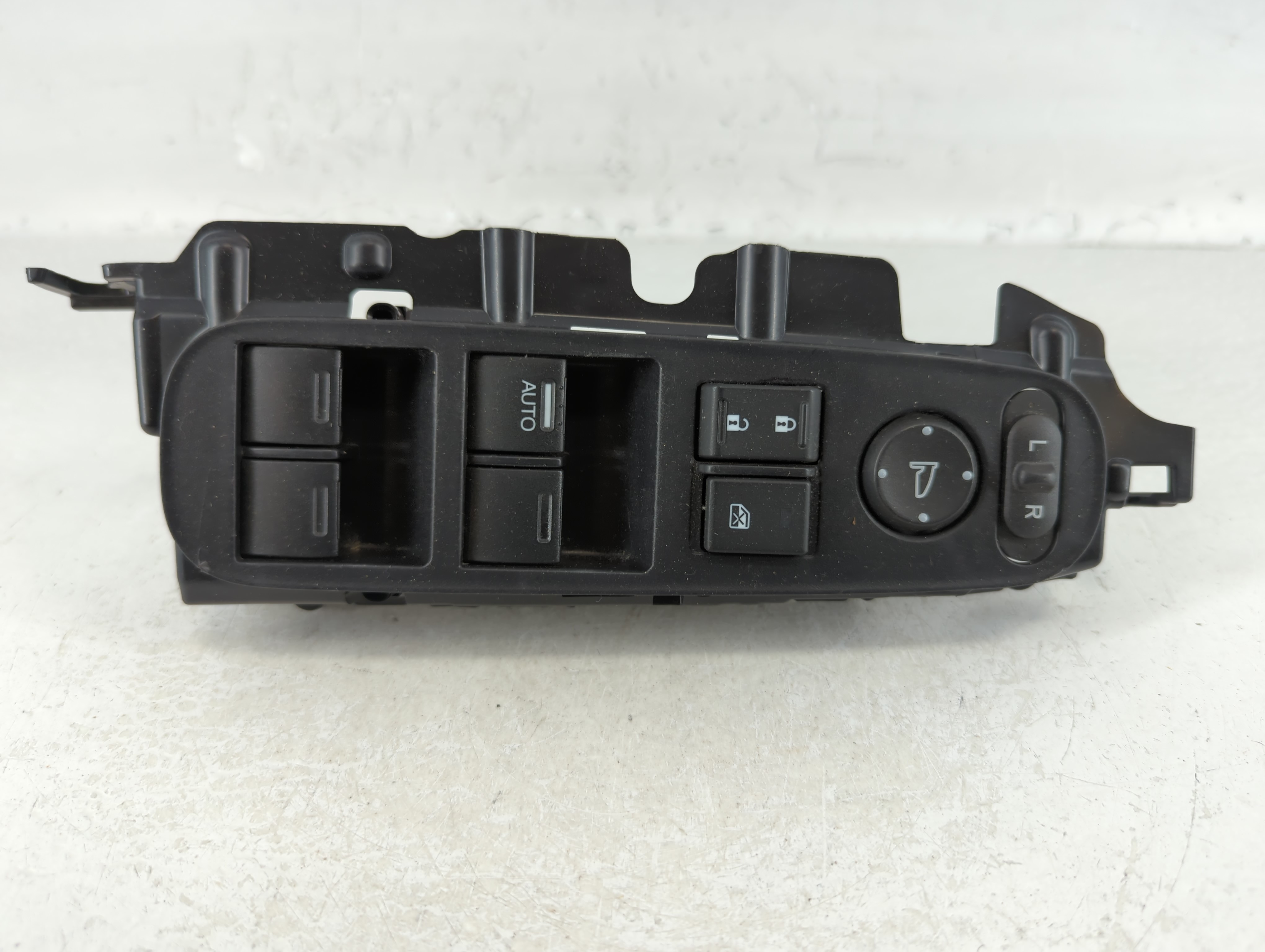 Picture of 2016-2022 Honda Hr-v Driver Left Door Master Power Window Switch 724877