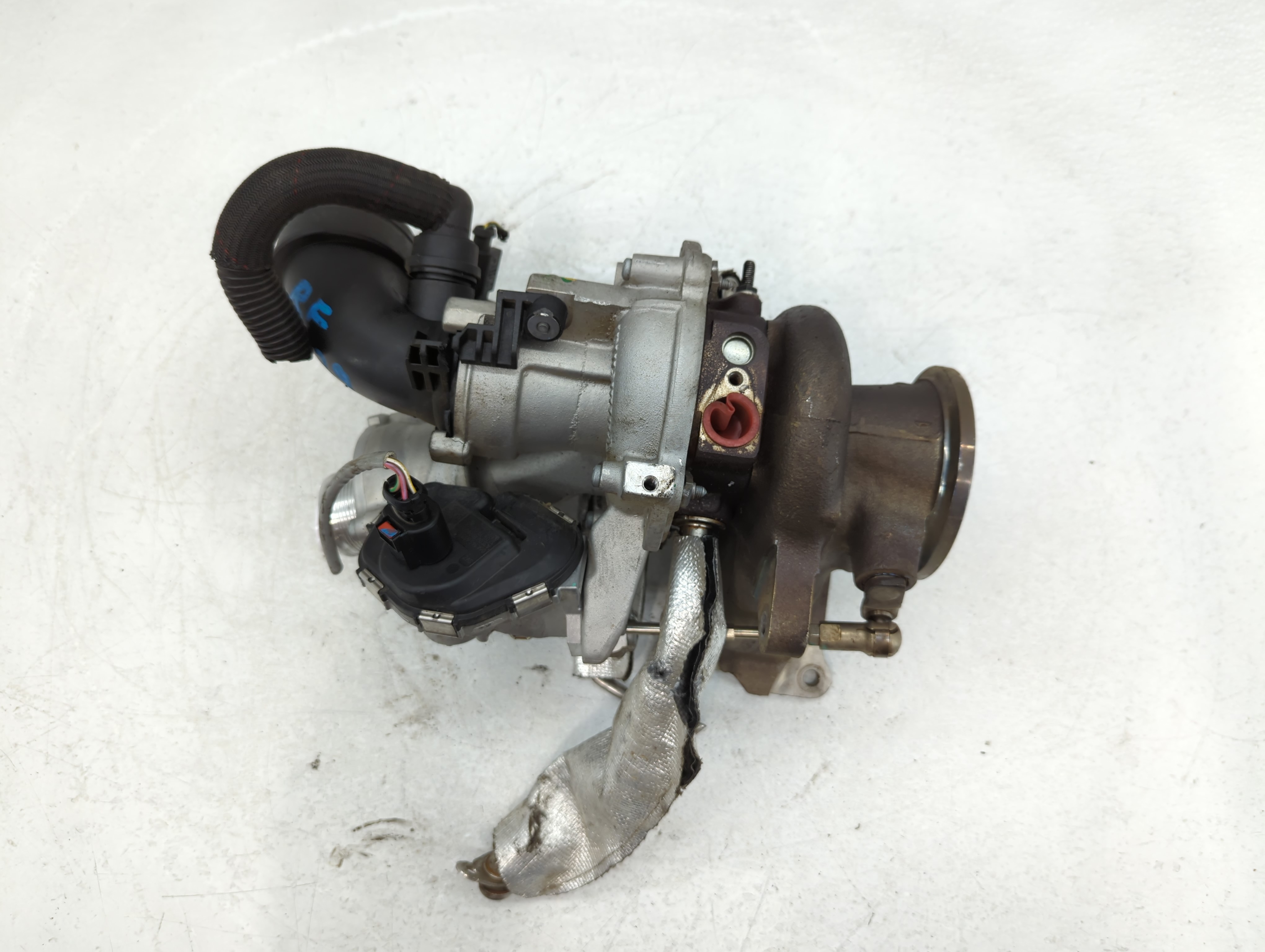 2020 Volkswagen Tiguan Turbocharger Exhaust Manifold With Turbo Charger 724991 - Oemusedautoparts1.com