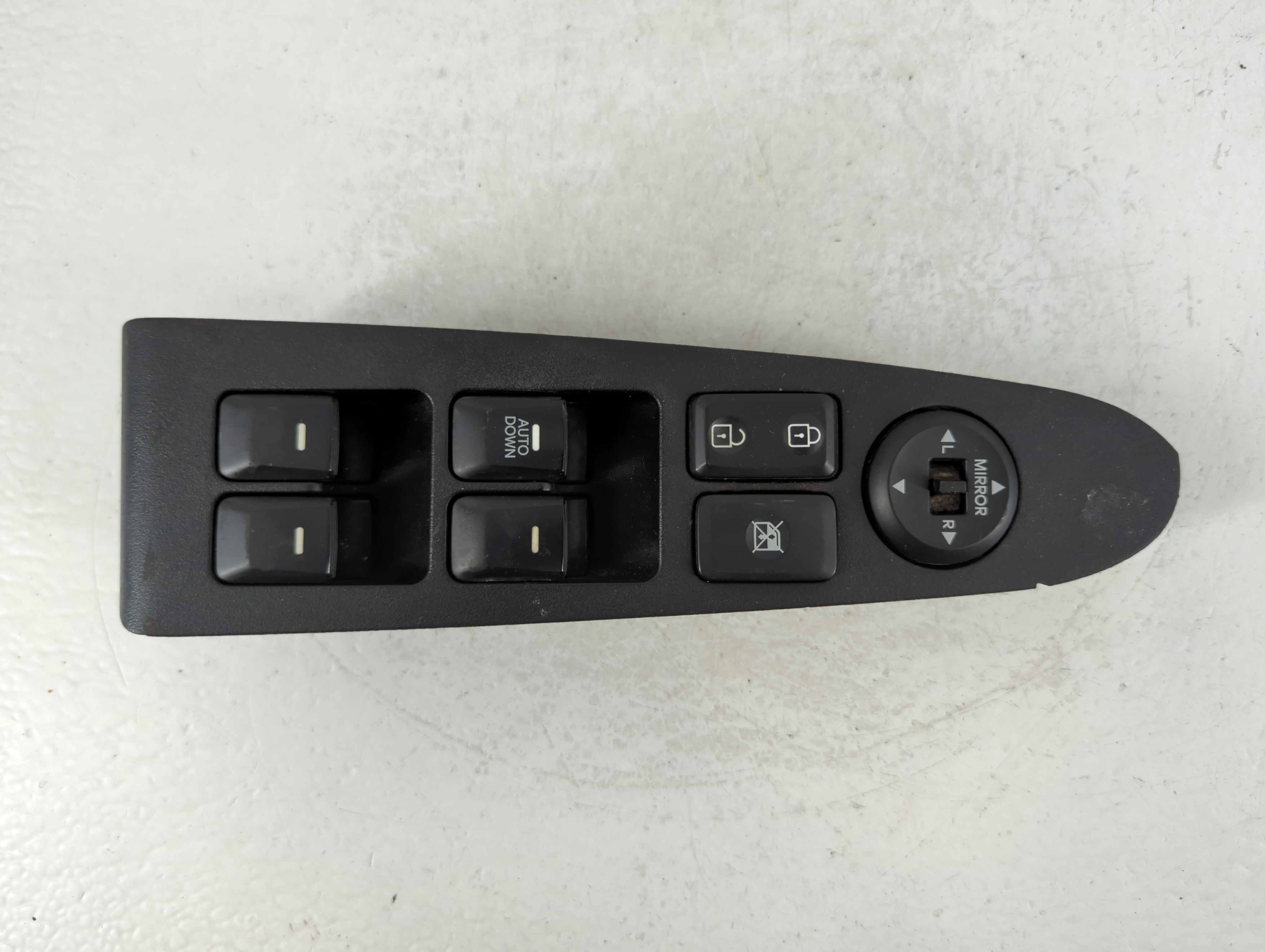 Nissan Altima Driver Left Door Master Power Window Switch 93570-3w000wk 725044 - Oemusedautoparts1.com