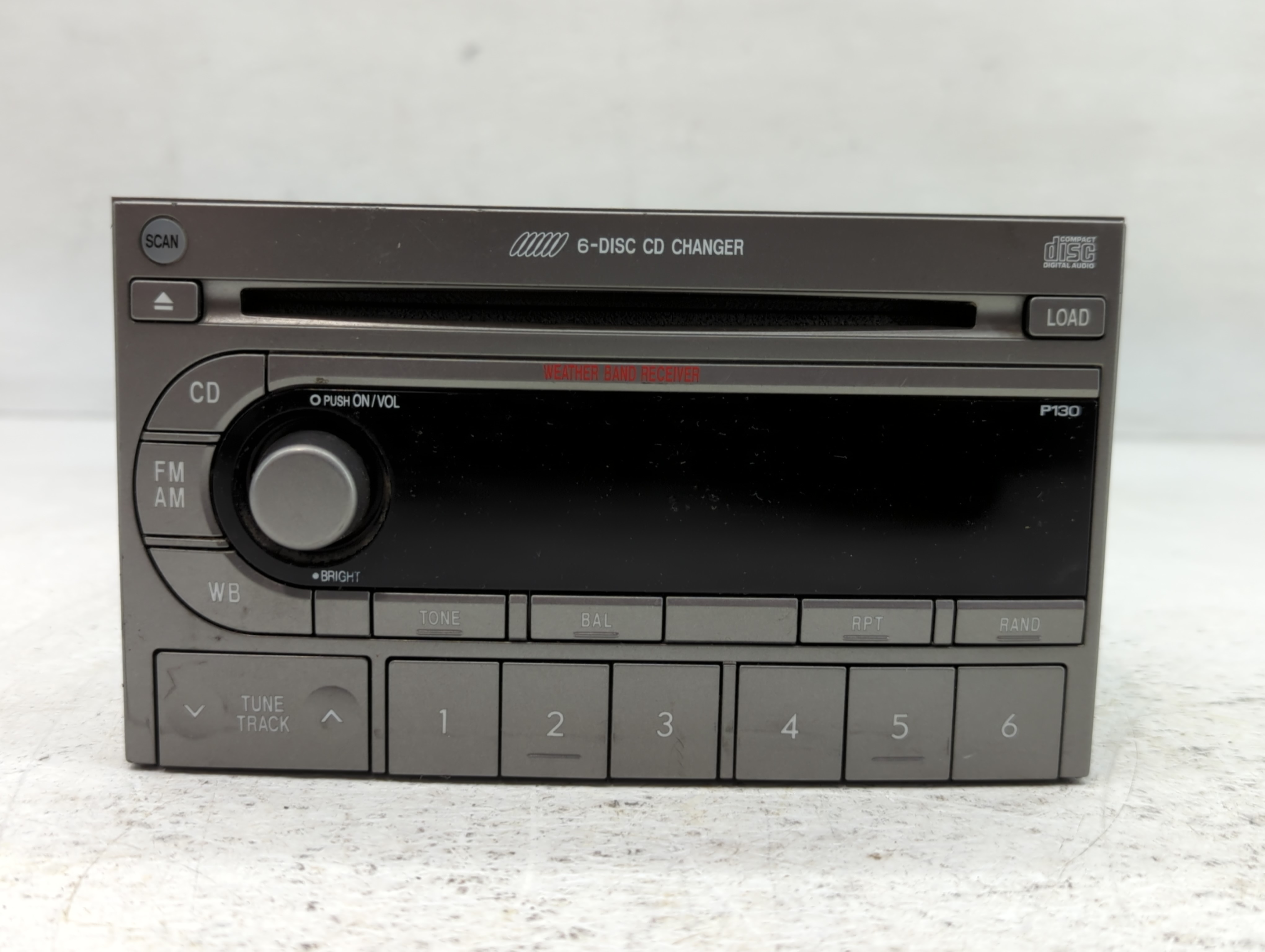 2004 Subaru Forester Am Fm Cd Player Radio Receiver 725295 - Oemusedautoparts1.com