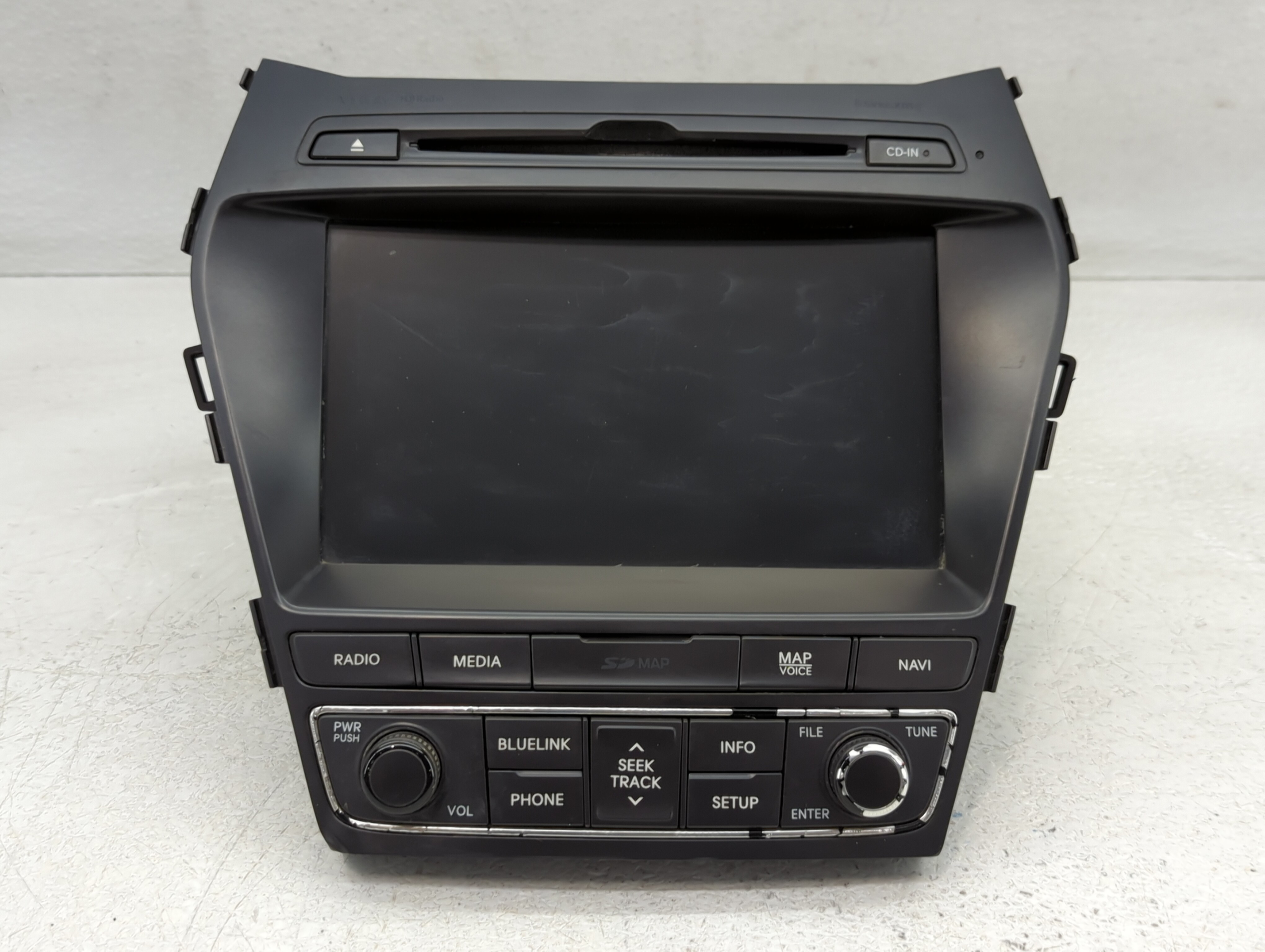 2017-2018 Hyundai Santa Fe Am Fm Cd Player Radio Receiver 725374 - Oemusedautoparts1.com