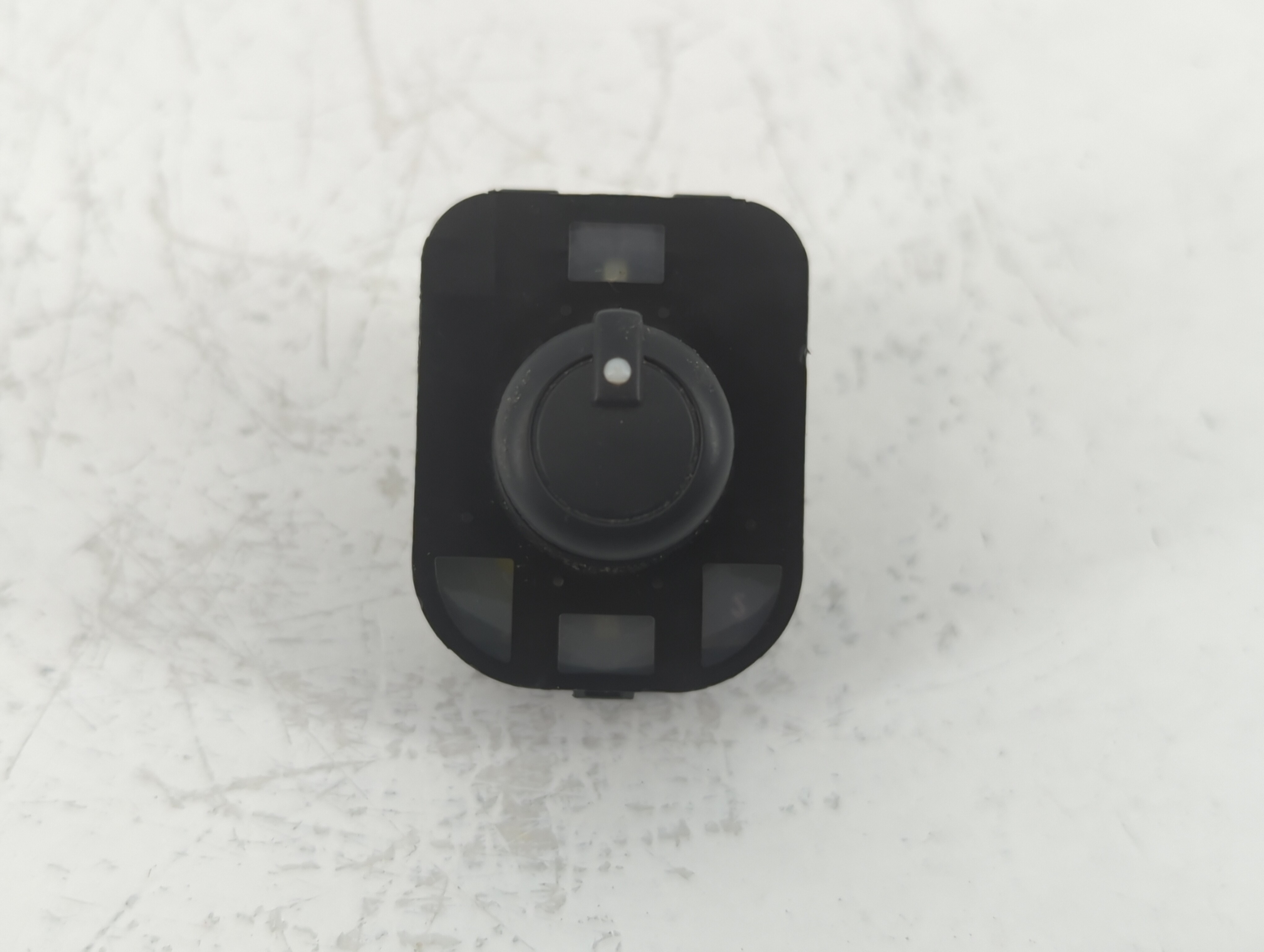 2024 Volkswagen Golf Driver Left Door Master Power Window Switch 725655 - Oemusedautoparts1.com