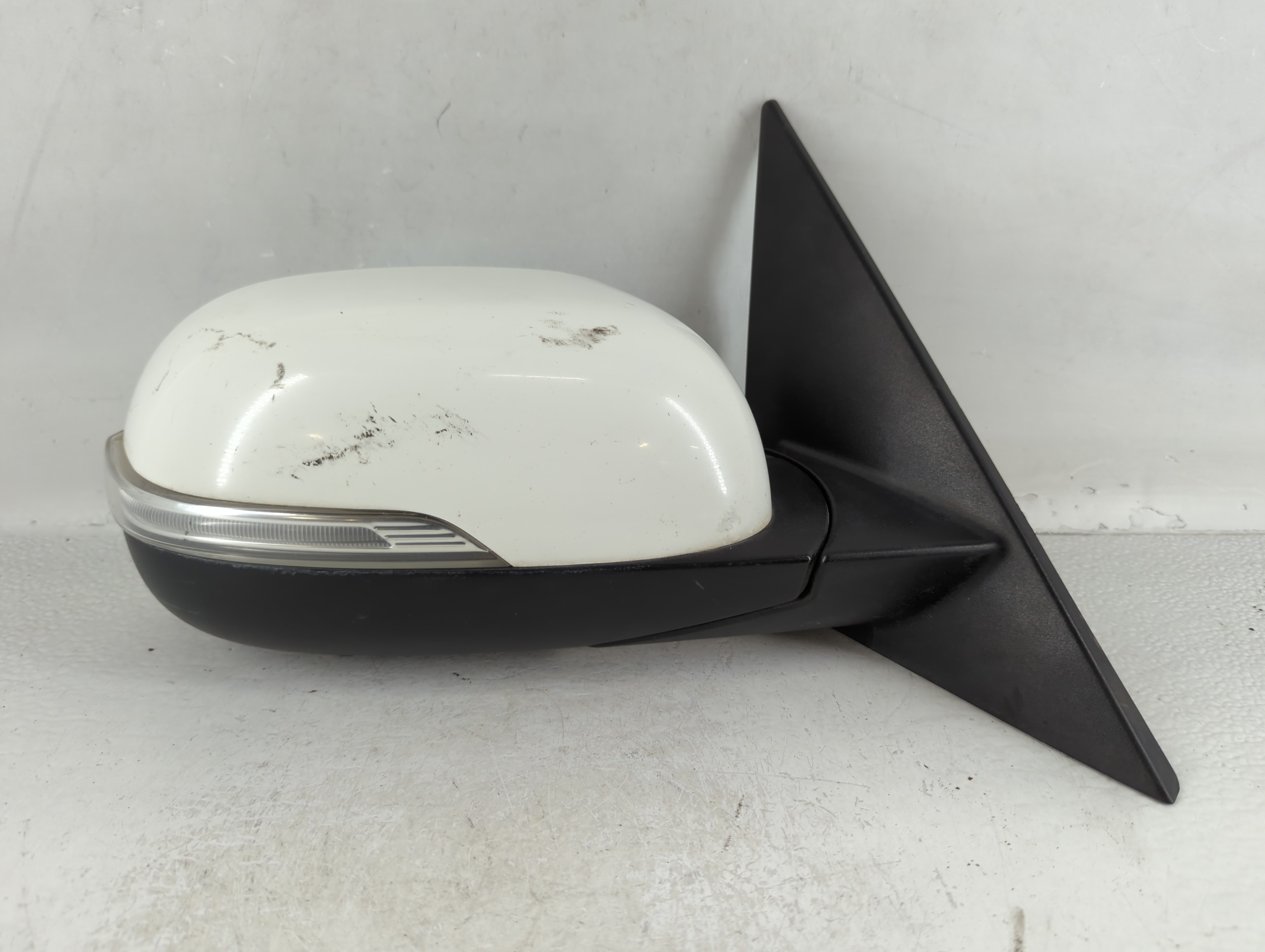 2014-2019 Kia Soul Passenger Right Side View Power Door Mirror White 726326 - Oemusedautoparts1.com