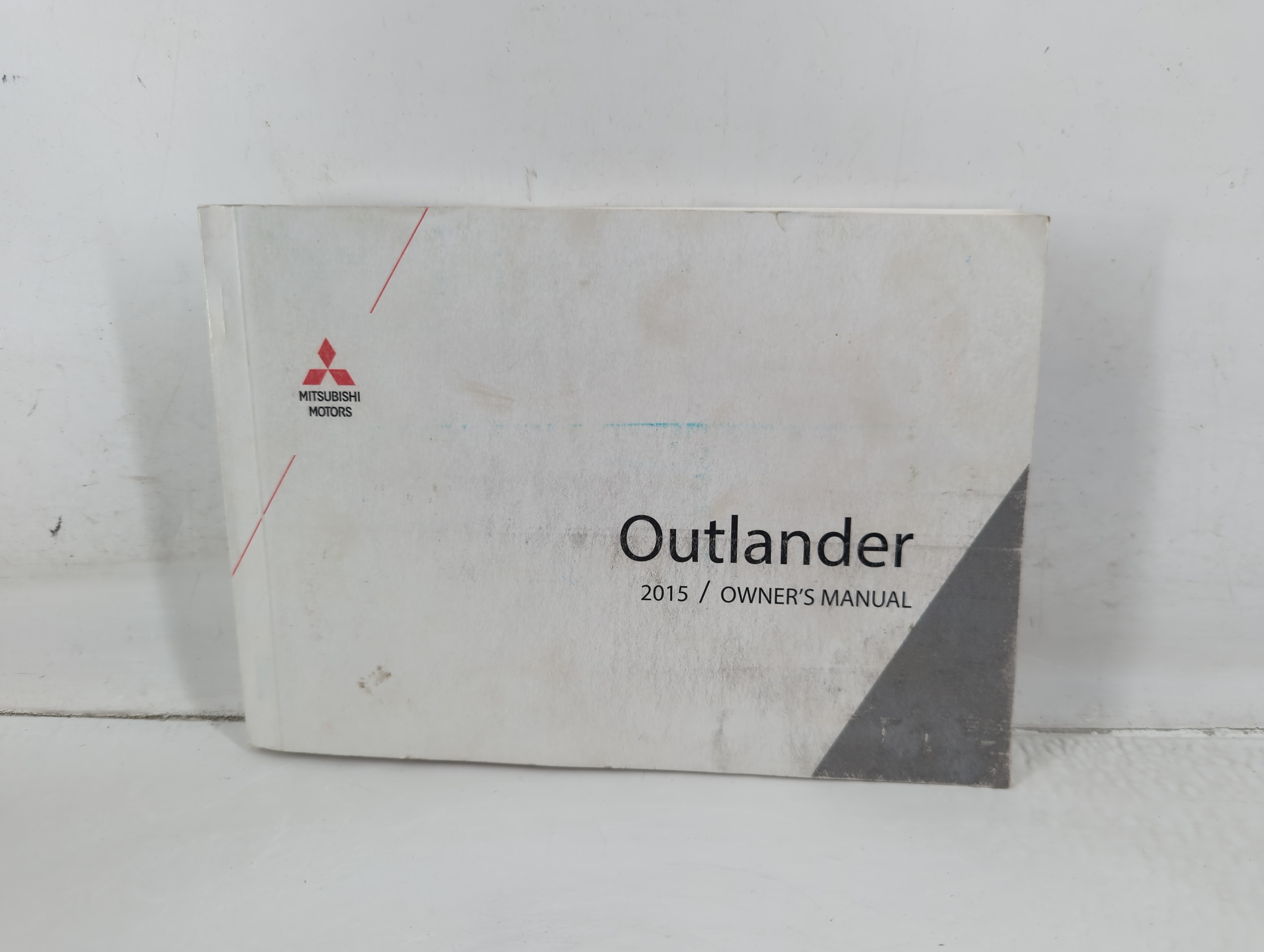 2015 Mitsubishi Outlander Owners Manual Book Guide 726423 - Oemusedautoparts1.com