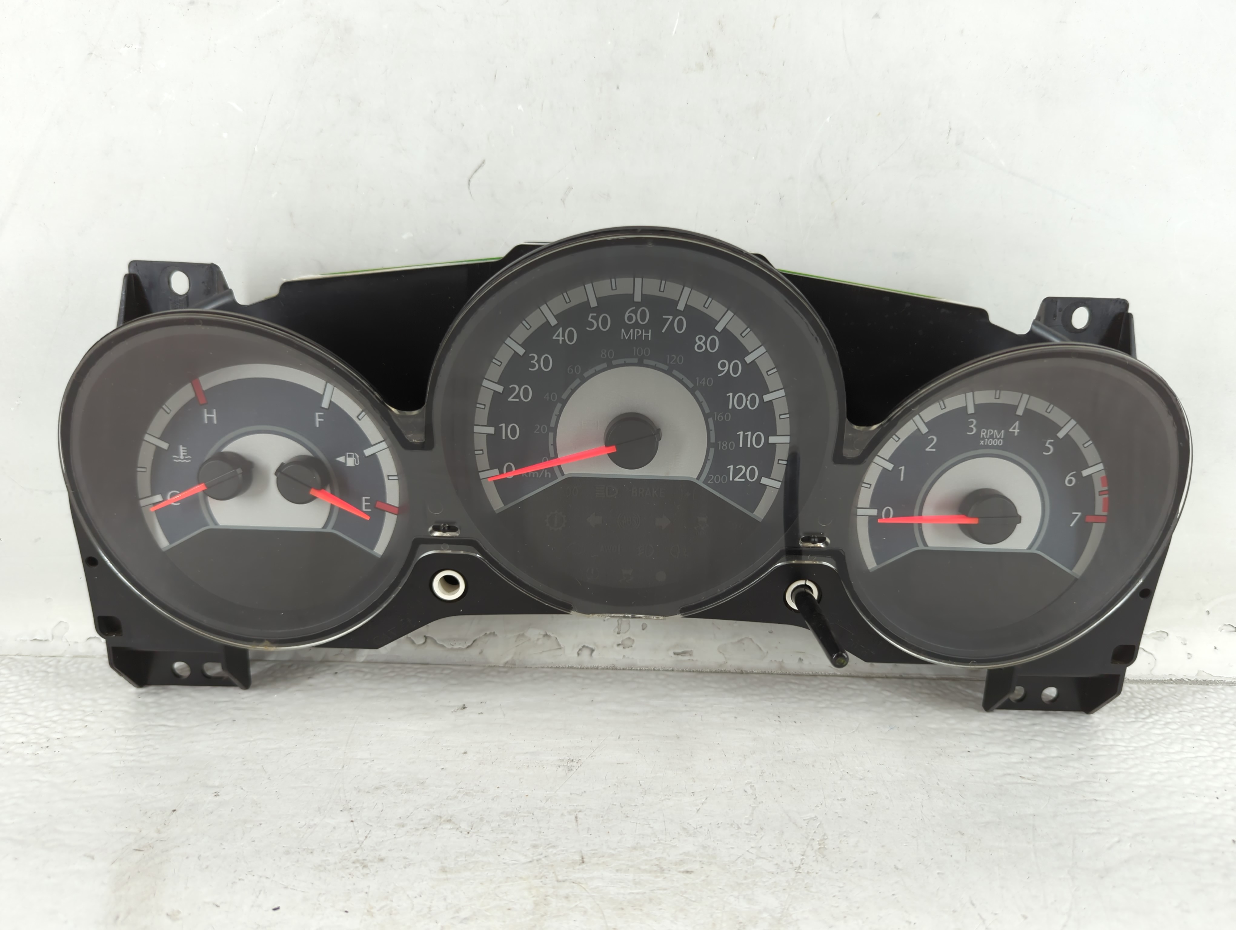 2011-2014 Chrysler 200 Speedometer Instrument Cluster Gauges P56046512ac 726518 - Oemusedautoparts1.com